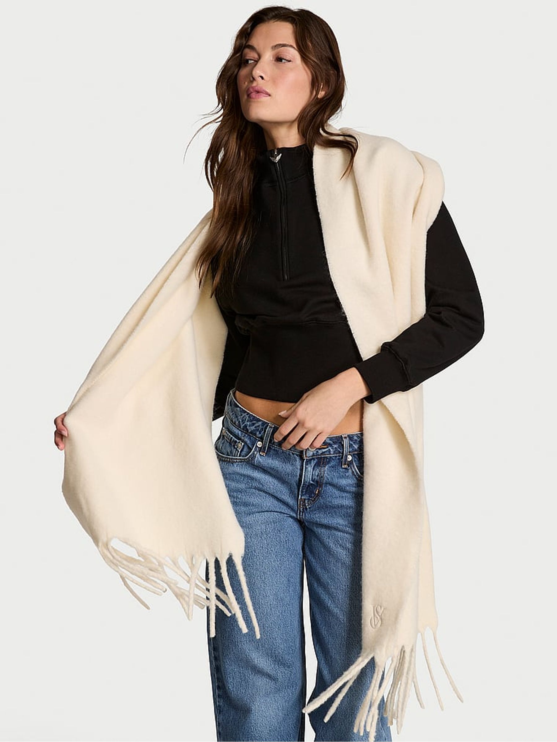 Swan Cream Cosy Blanket Scarf - Image 2 of 3