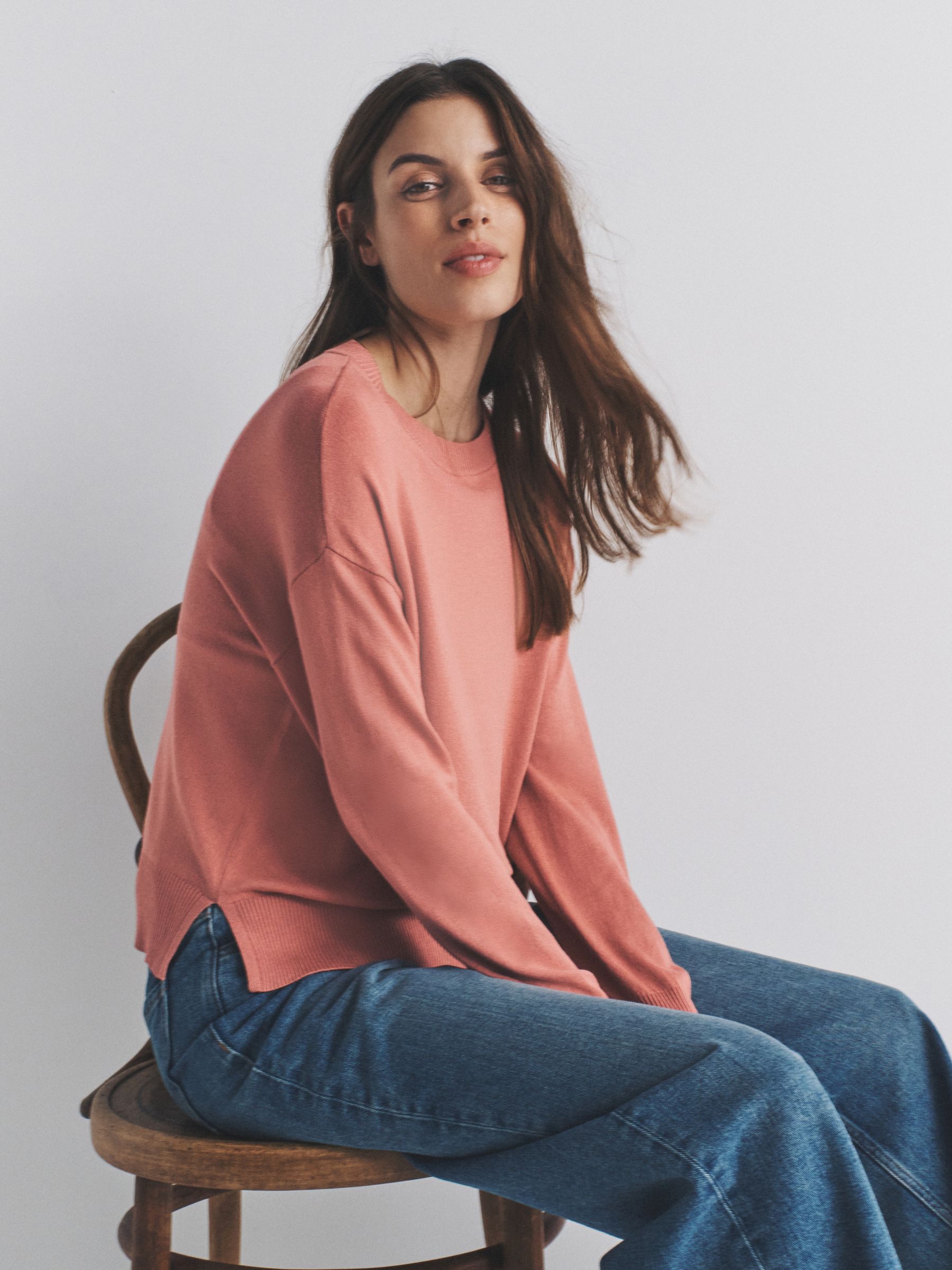 2 Pack Fine Knit Crew Neck Jumpers Pink/Rust Red - Image 2 of 6