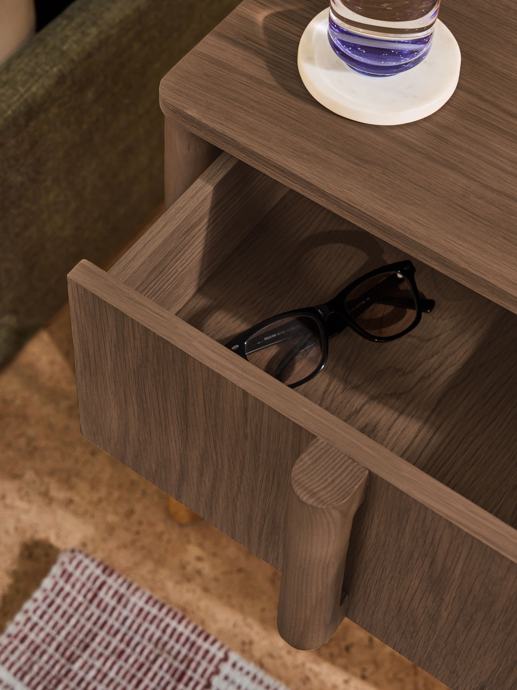 Reeve 2 Drawer Bedside Table in Dark Stain Oak - Image 2 of 5