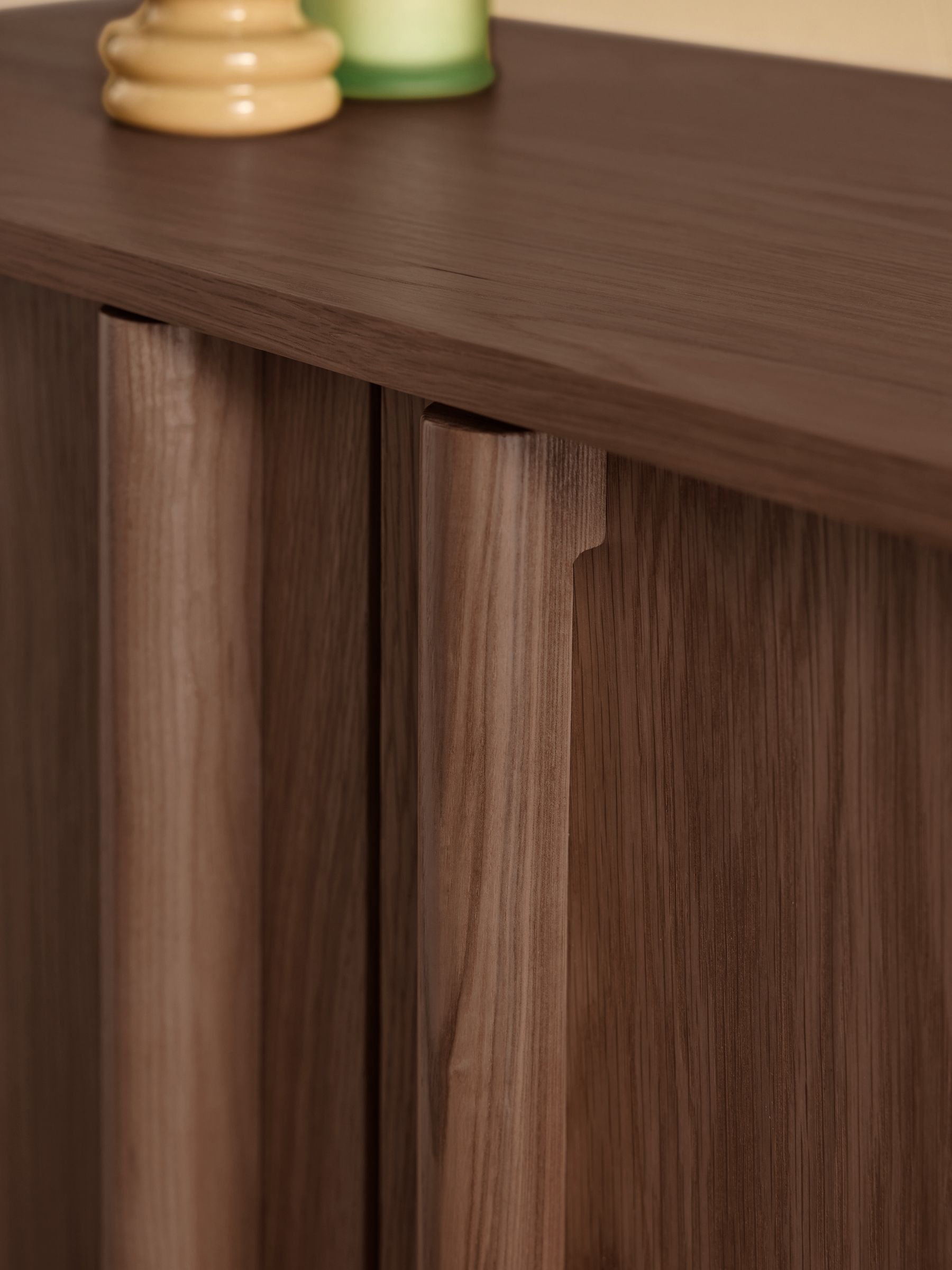 Reeve Tall Large Sideboard in Dark Stain Oak - Image 4 of 7