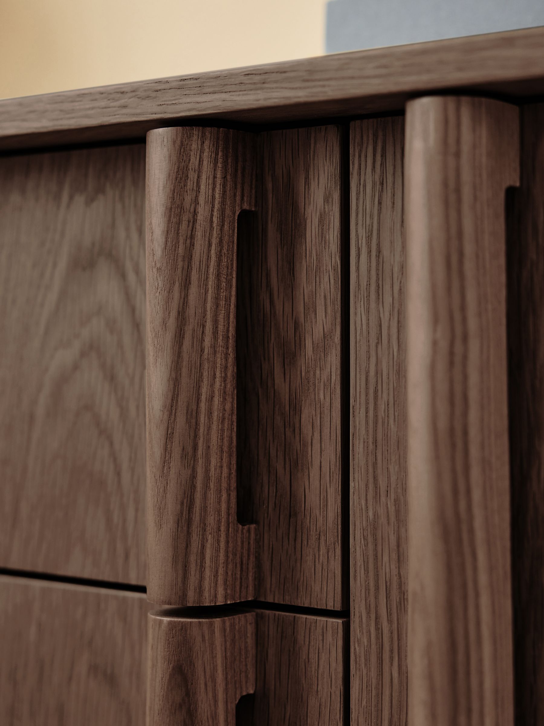 Reeve Large Large Sideboard in Dark Stain Oak - Image 2 of 5