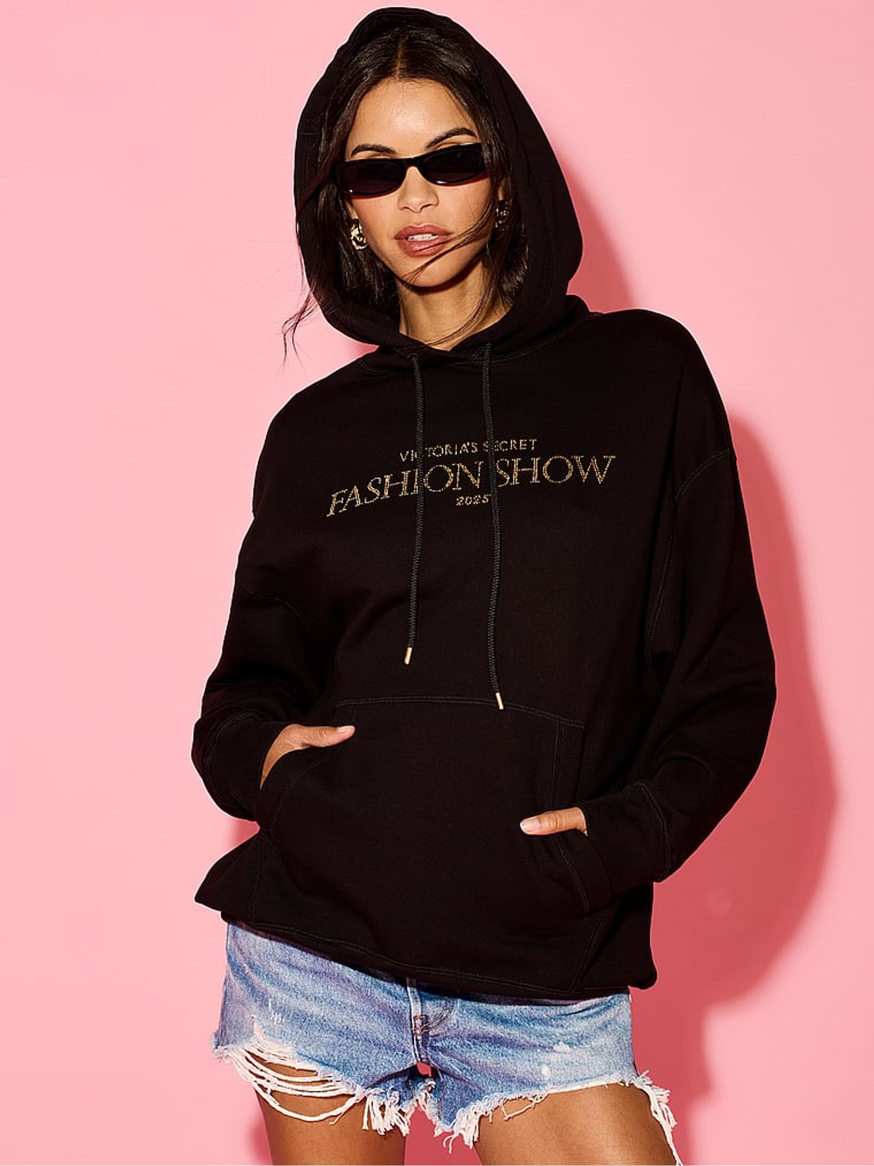 Black Fashion Show Fleece Oversized Hoodie - Image 3 of 3