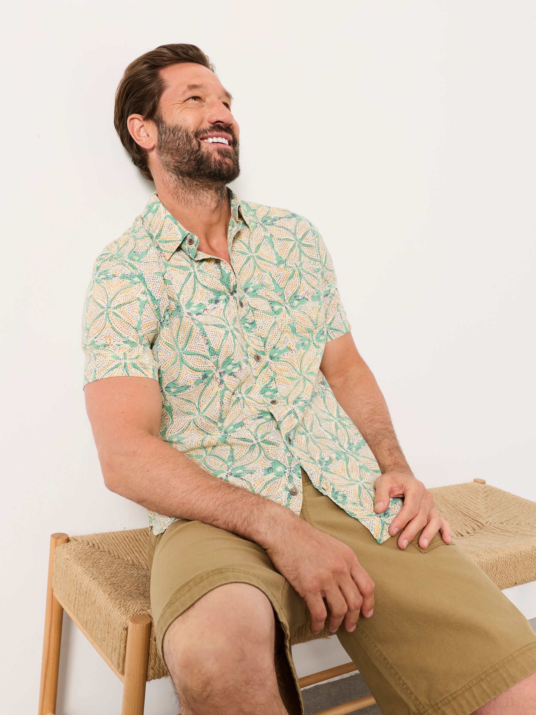 Green Short Sleeve Indian Hand Printed Kalamkari Shirt - Image 4 of 5