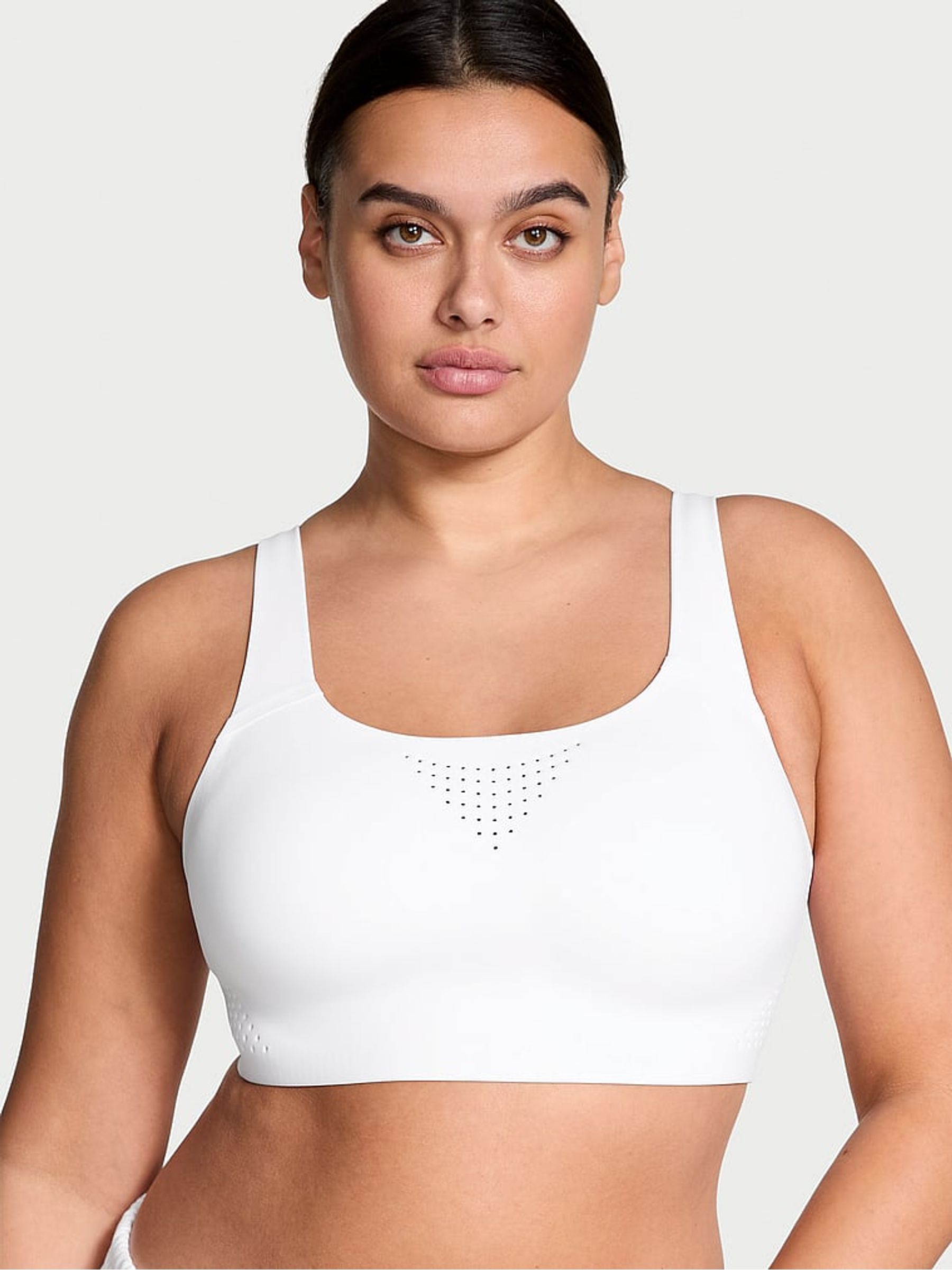 White Back Close Featherweight Max™ High Impact Sports Bra - Image 1 of 3 White Back Close Featherweight Max™ High Impact Sports Bra - Image 1 of 3