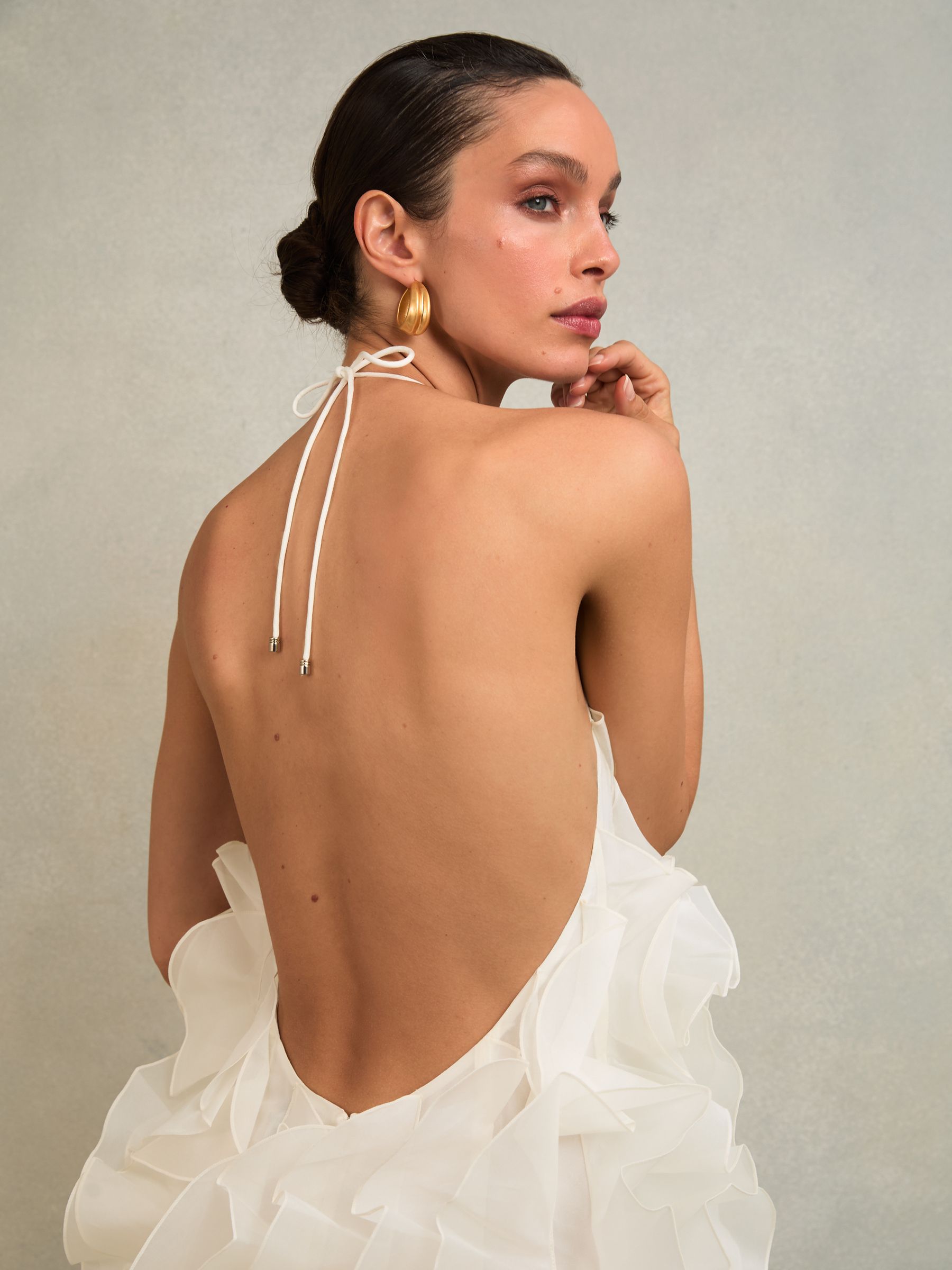 Dress in Off White - Image 4 of 7