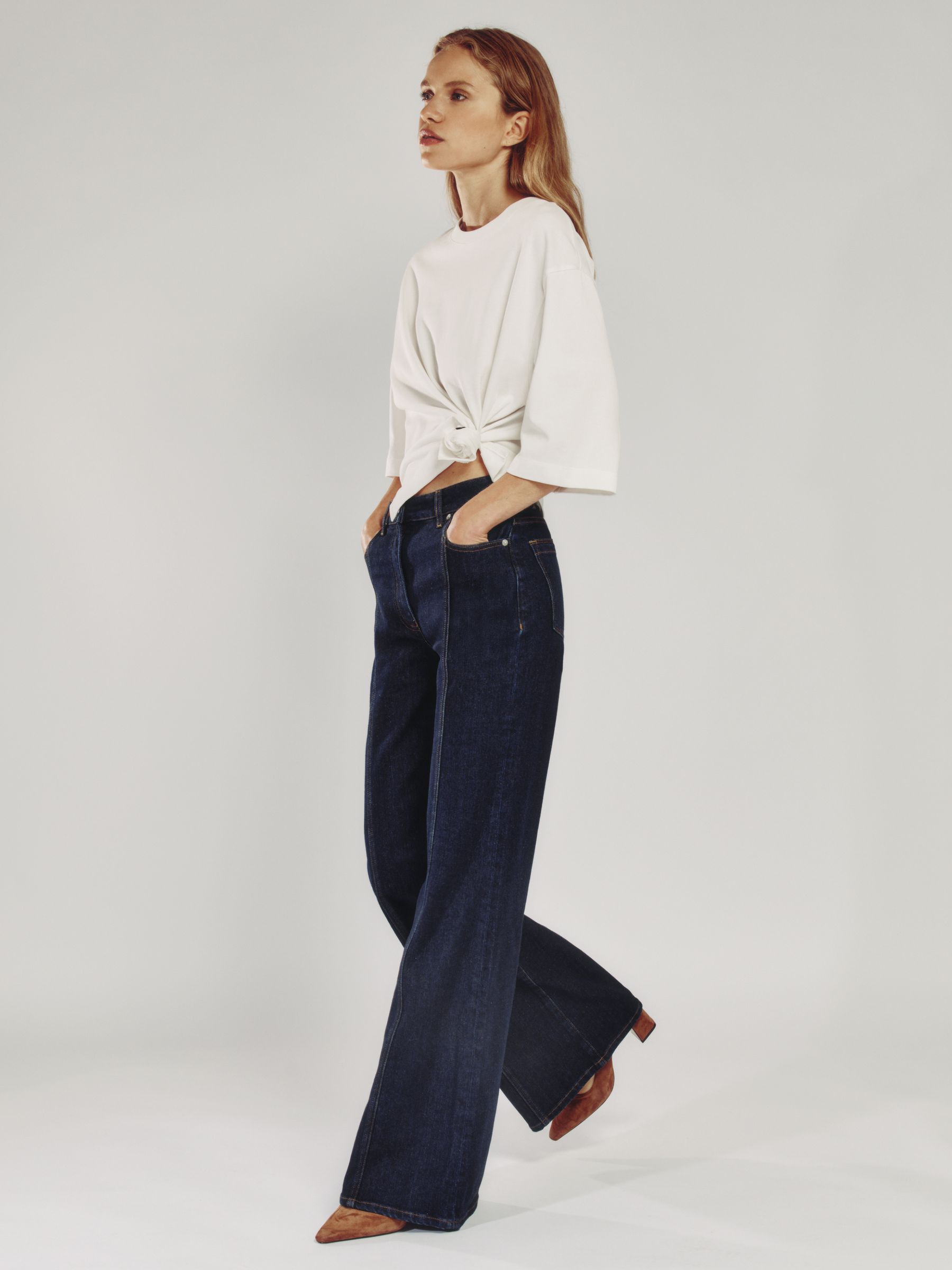 Petite Flared Seam-Detail Jeans in Indigo - Image 3 of 8