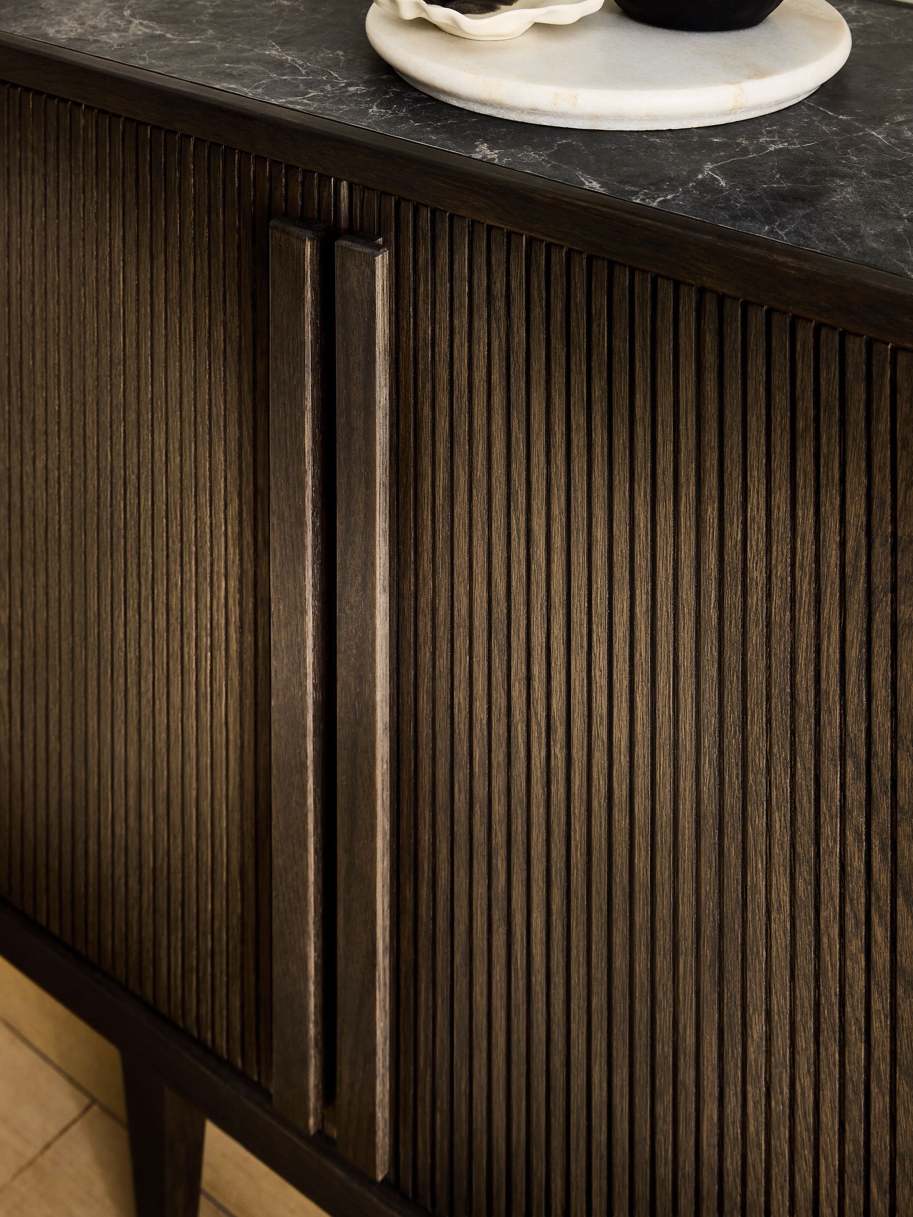 Brunswick Large Sideboard in Ribbed Dark Oak - Image 4 of 9