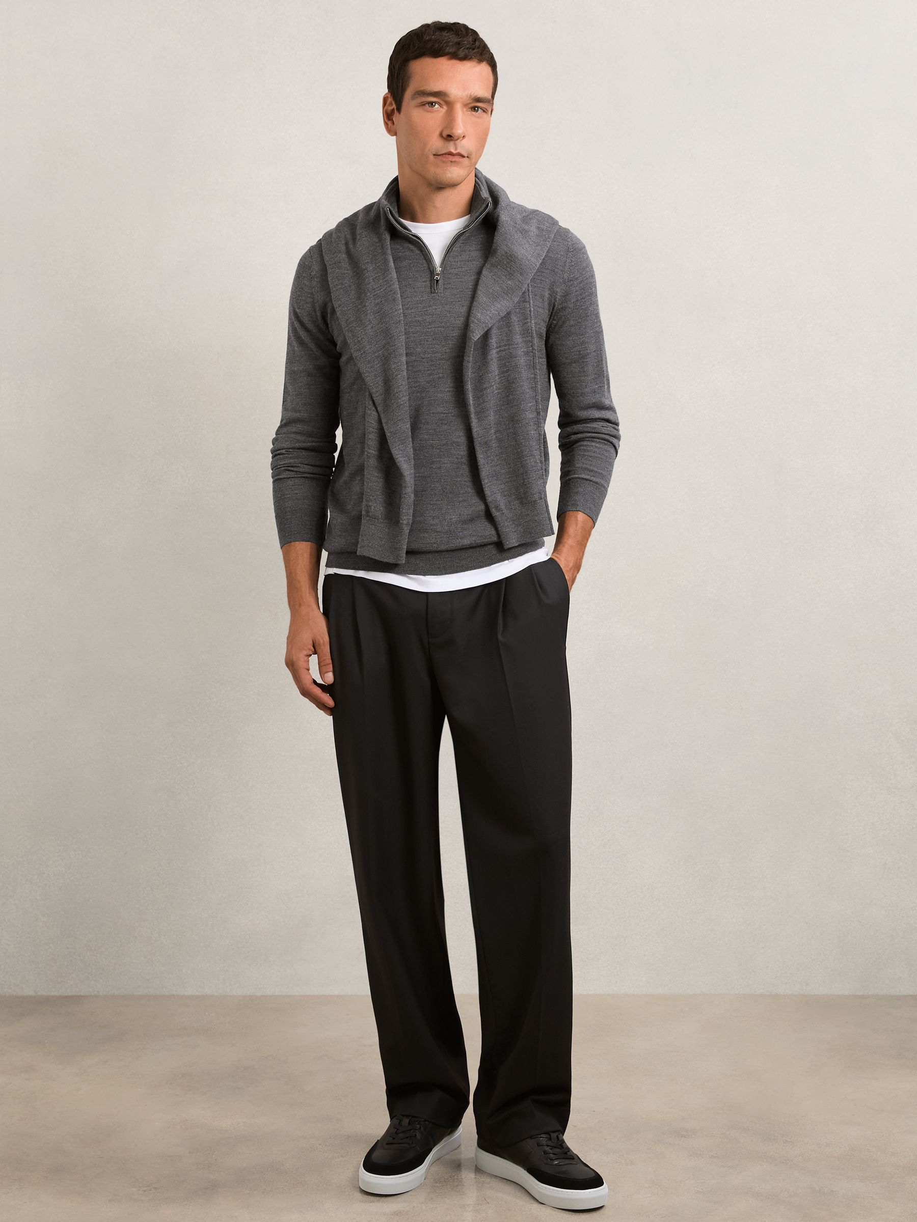 Halbzip-Pullover aus Merinowolle in Derby Grey Melange - Bild 4 von 7