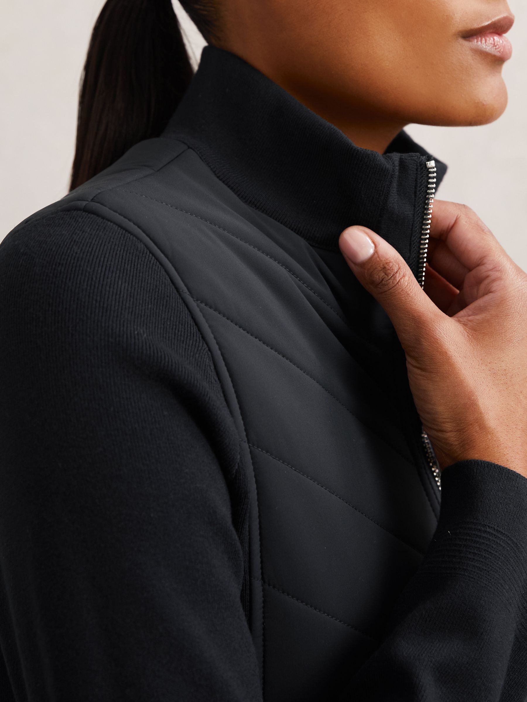 Hybrid Quilted Zip-Through Knit Jacket in Navy - Image 3 of 5
