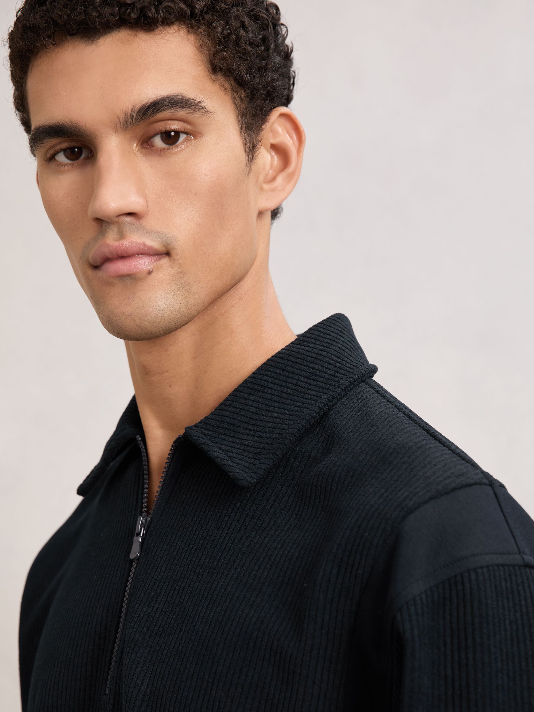 Manšestrové polo tričko s půlzipem v tmavě modré barvě - Obrázek 4 z 6