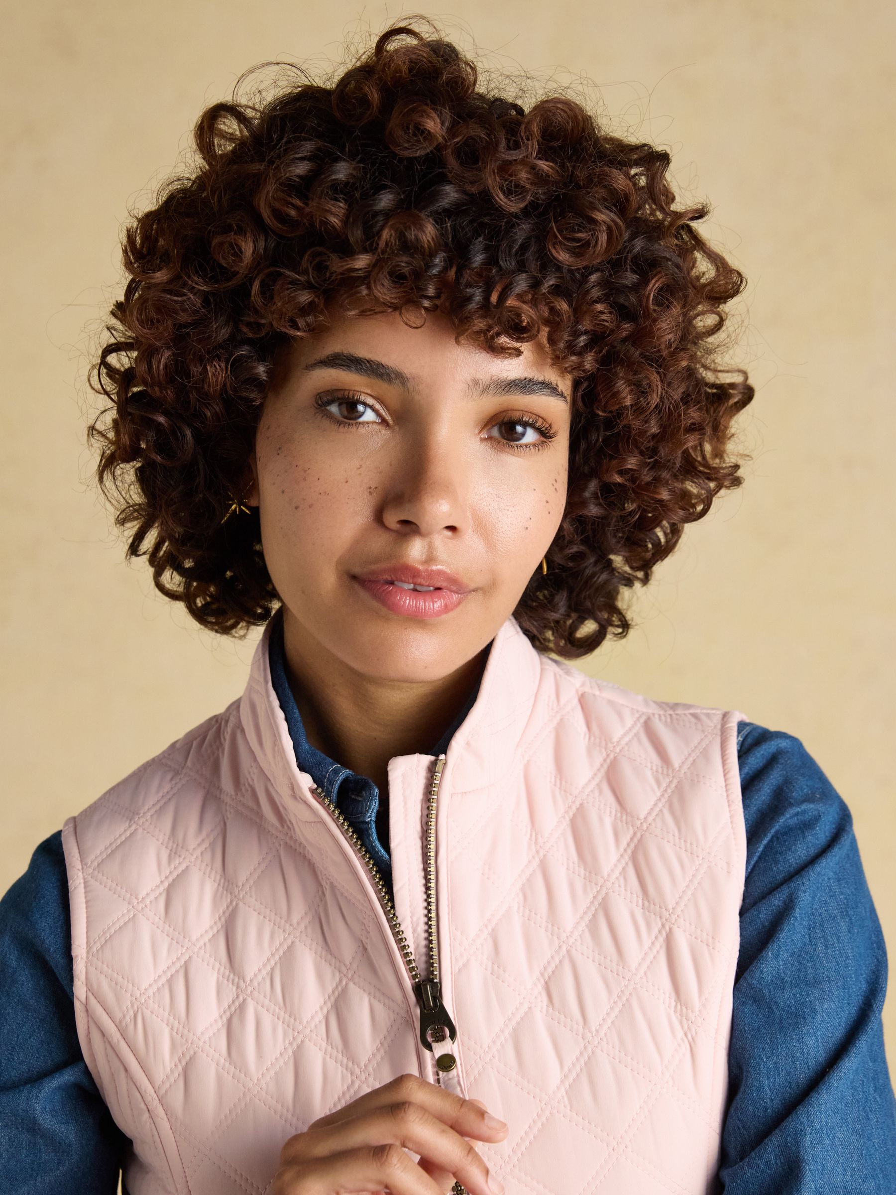 Minx Light Pink Showerproof Diamond Quilted Gilet - Image 4 of 10