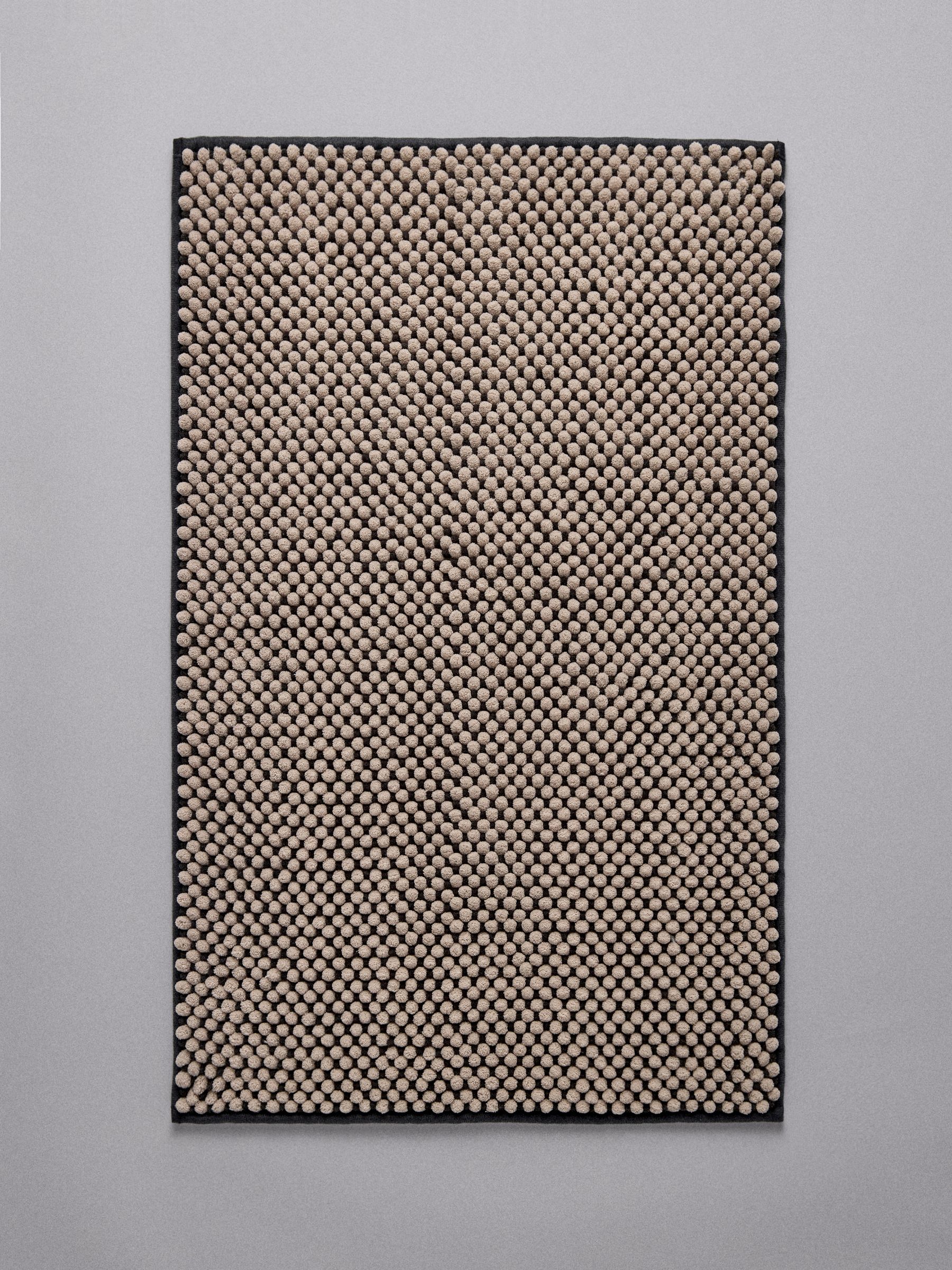 3 Pack Black/Natural Bobble Bath Mats - Image 4 of 6