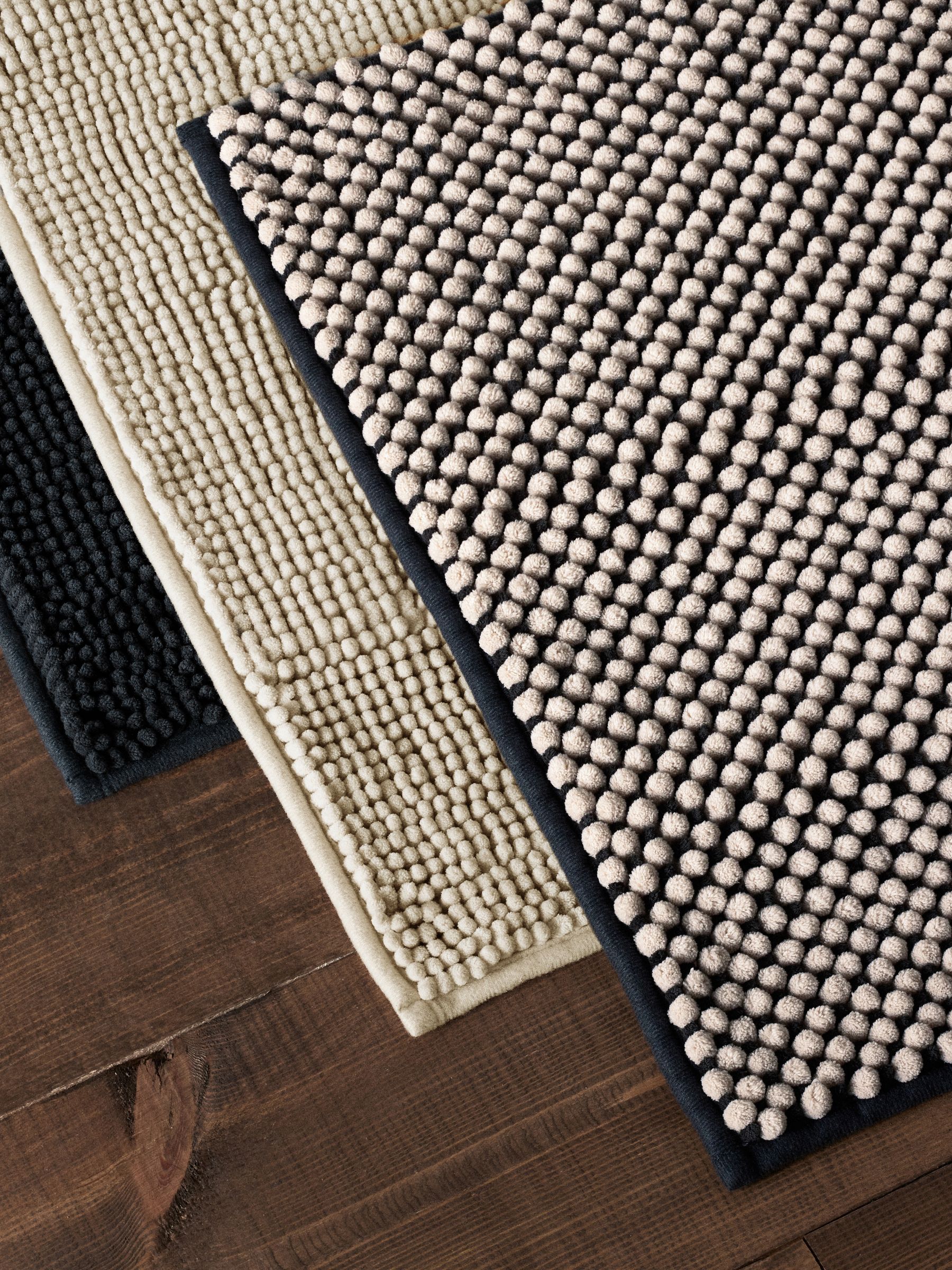 3 Pack Black/Natural Bobble Bath Mats - Image 5 of 6