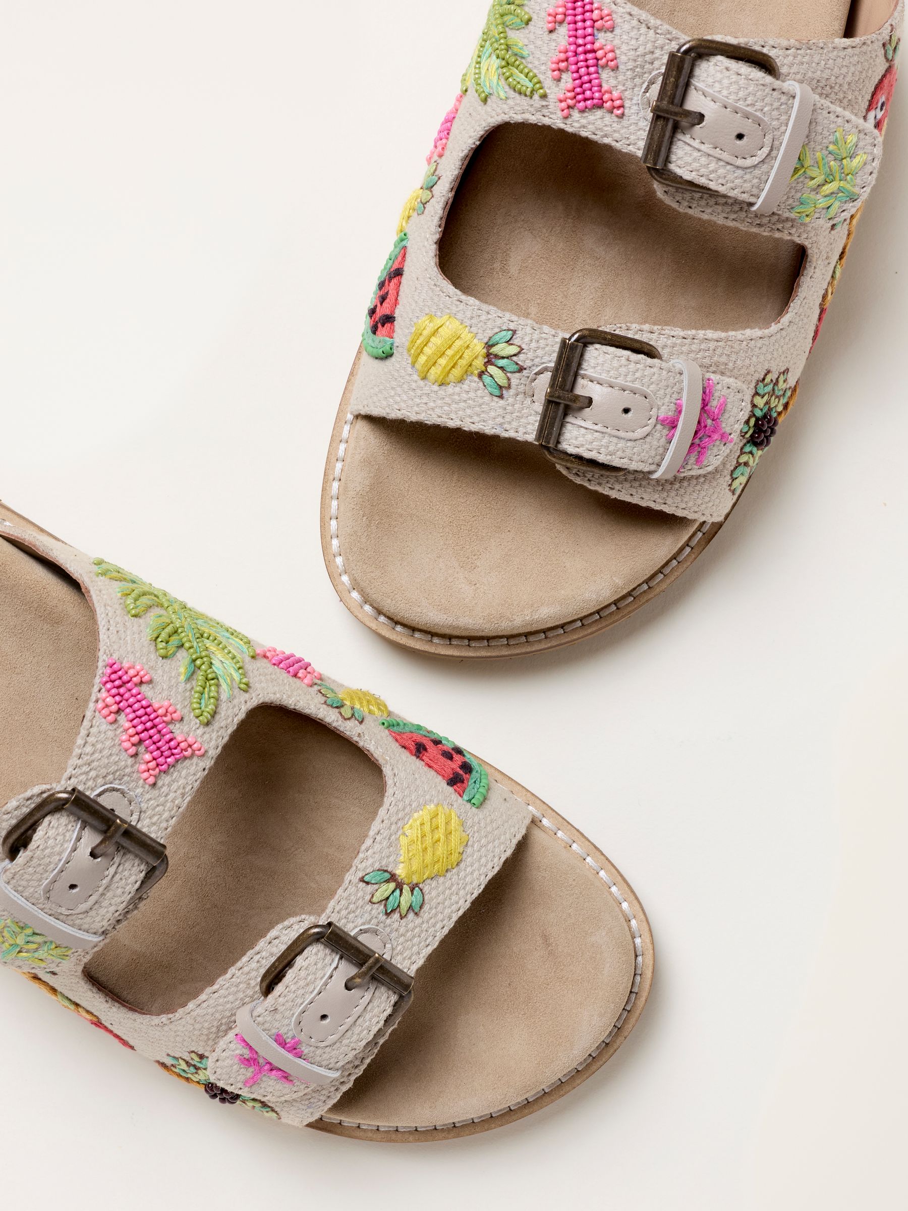Natural Coco Embroiderd Footbed Sandal - Image 4 of 5