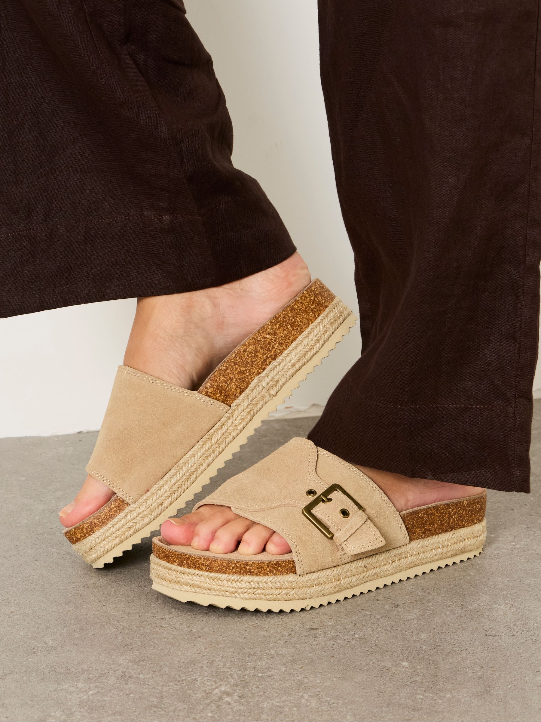Natural Layne Leather Flatform Sandal - Image 2 of 6