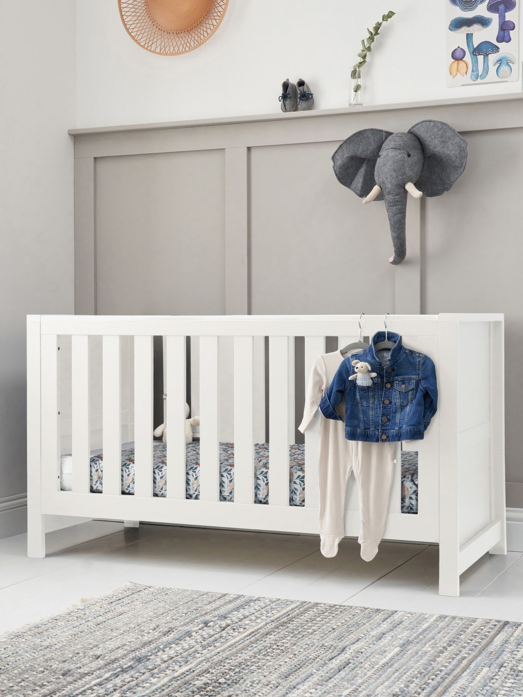 Tutti Bambini White Tivoli Cot Bed - Image 1 of 6