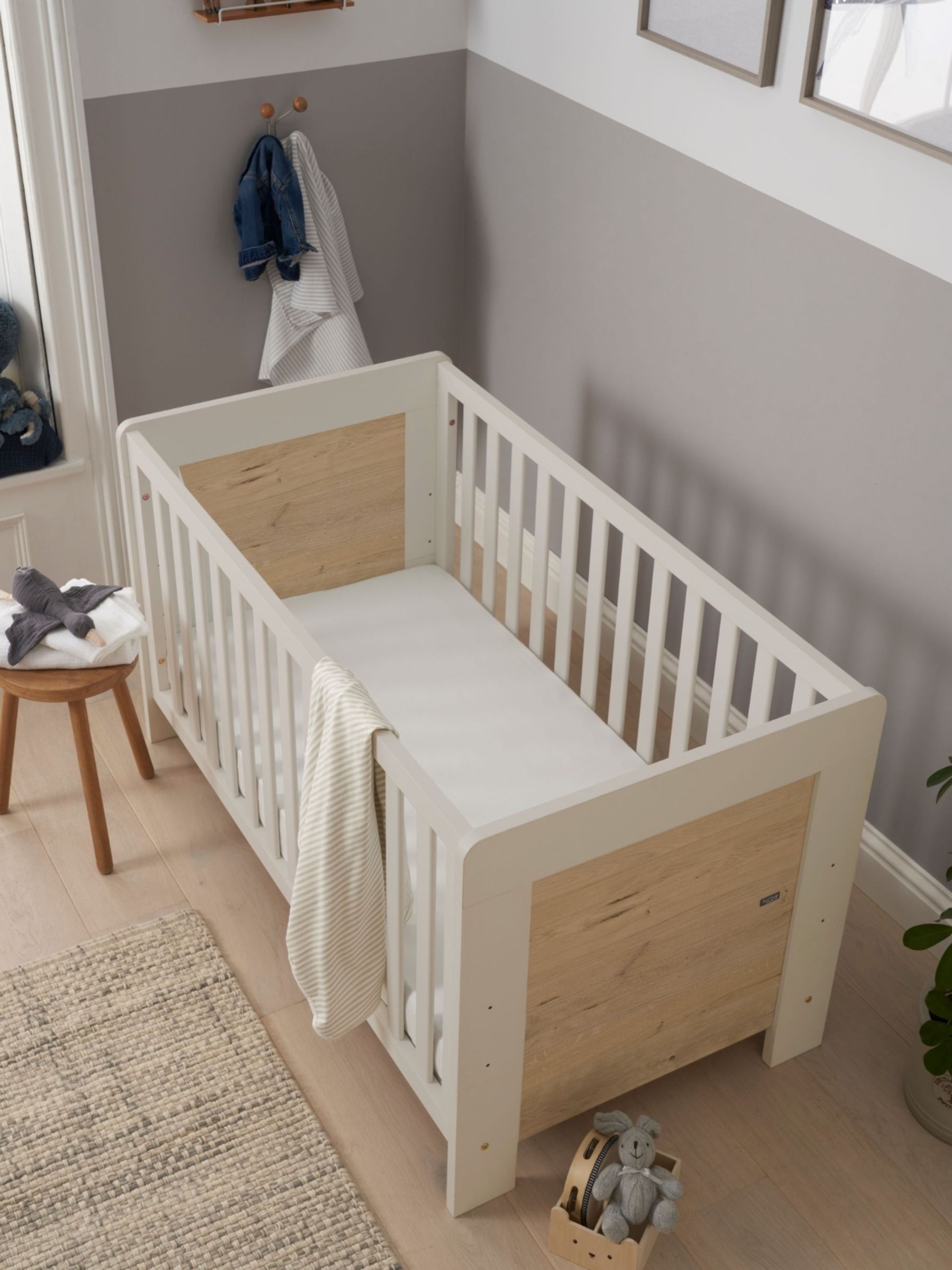 Tutti Bambini White Sand  Distressed Oak Alba Cot Bed - Image 2 of 7