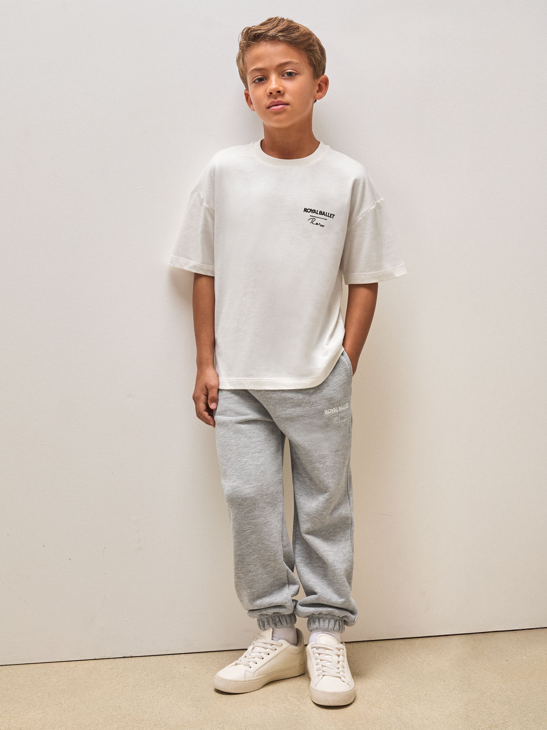 13-14 yrs Reiss | Royal Ballet Logo T-Shirt Unisex Fit in White - Image 4 of 5