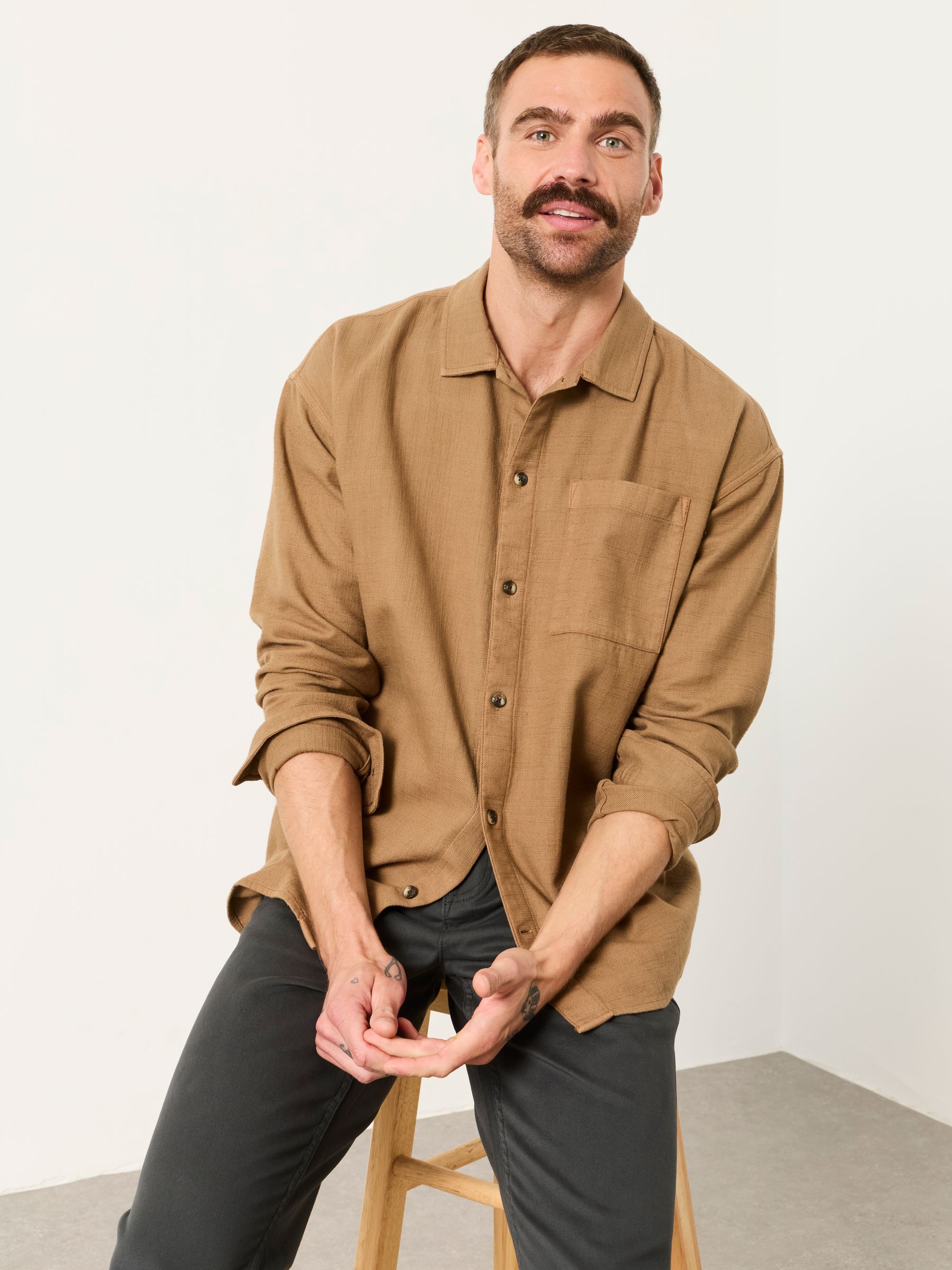 salsation ウエア　Lサイズ light brown Salcombe Relaxed Fit Tan Brown Long Sleeve Garment Dye Shirt