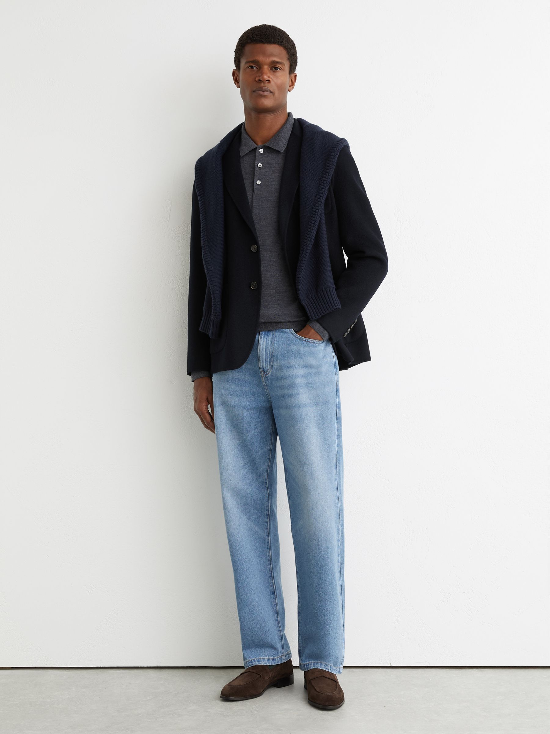 Wool-Blend Single-Breasted Blazer Tailored-Fit in Navy - Image 3 of 9