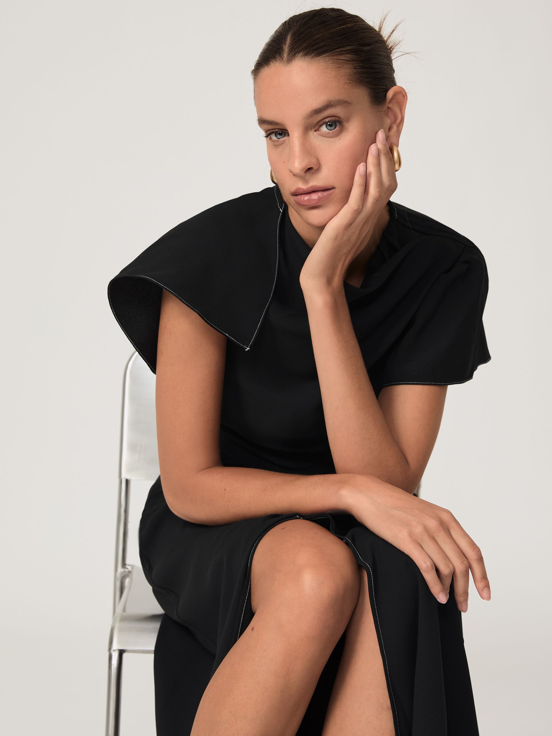 Dress in Black - Image 6 of 7