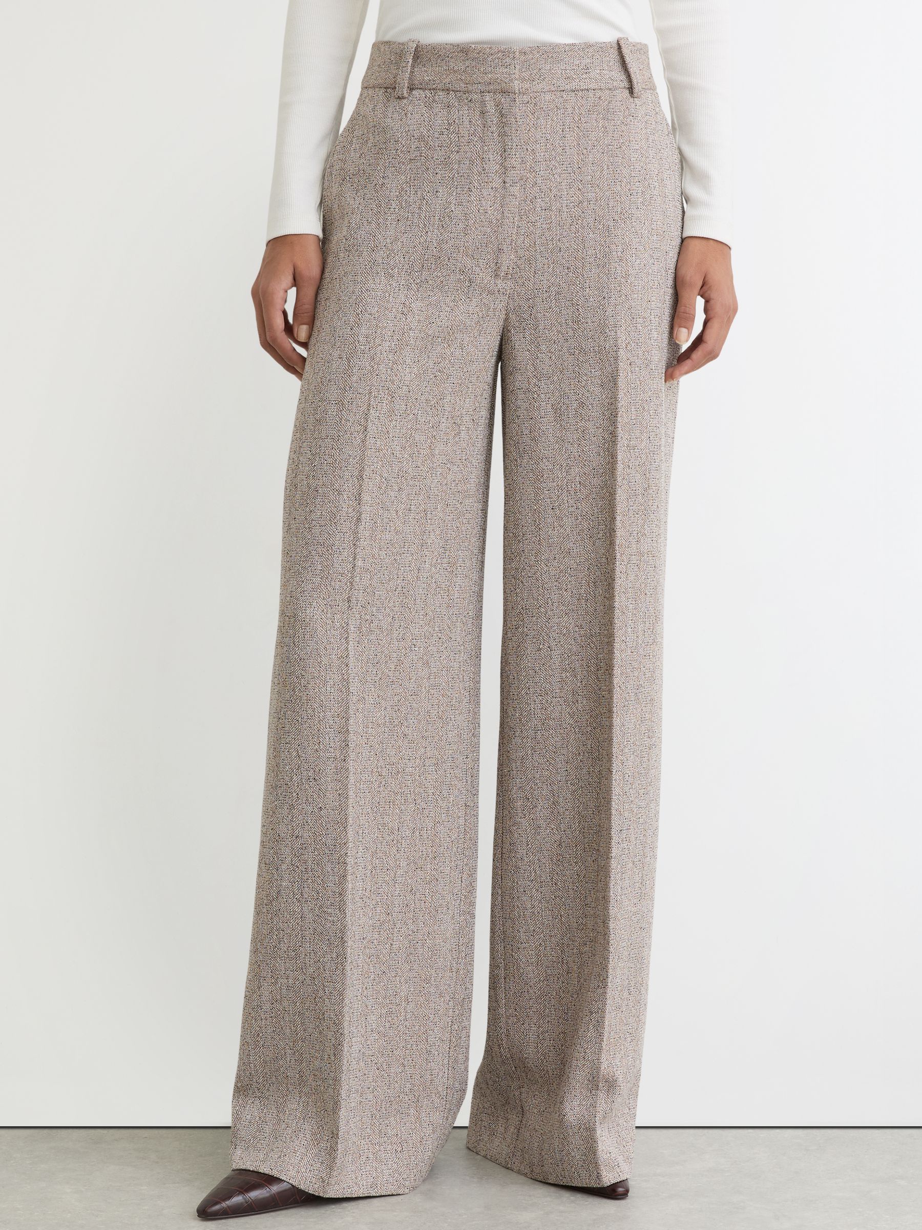 Petite Wide-Leg Textured Tailored Trousers in Grey - Image 3 of 7