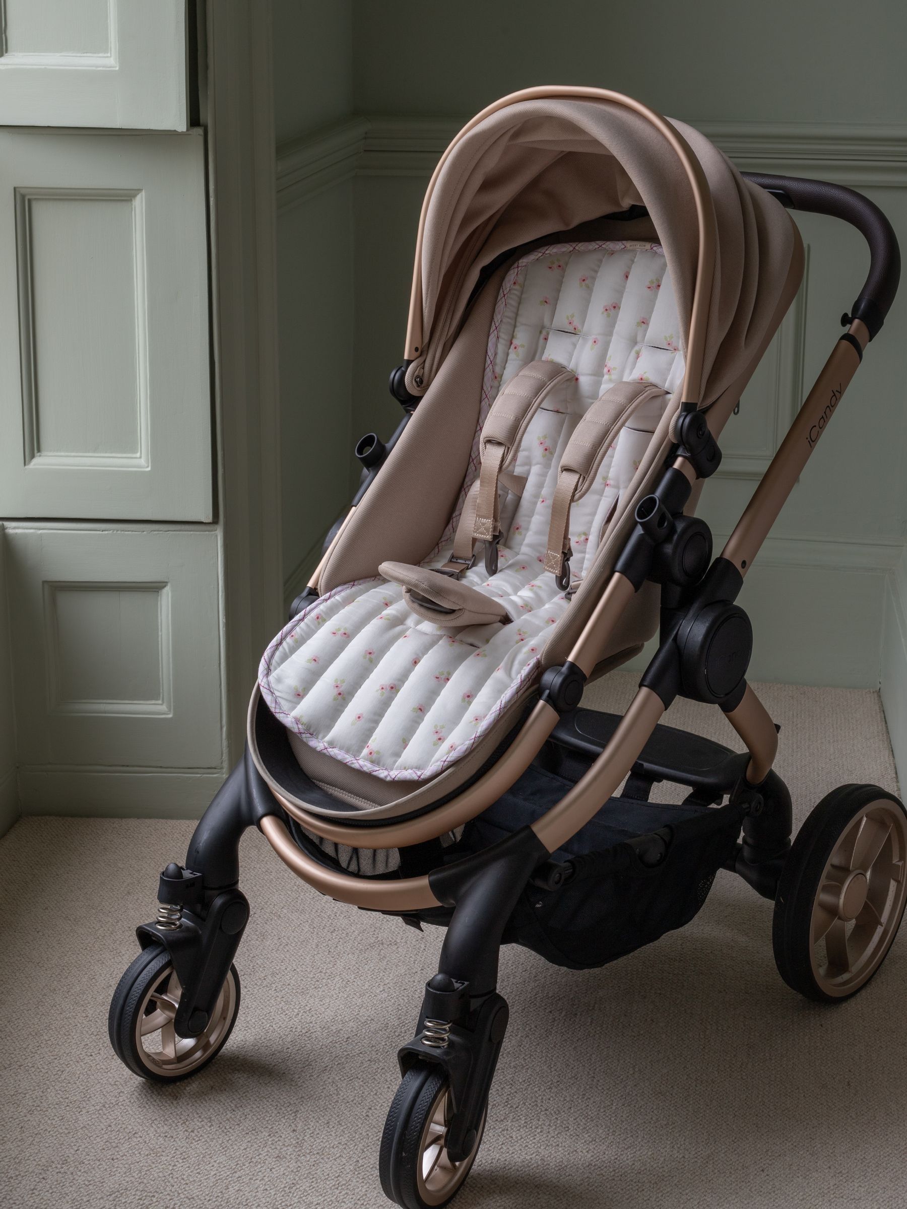 Anemone Pram Liner - Image 1 of 6 Anemone Pram Liner - Image 1 of 6