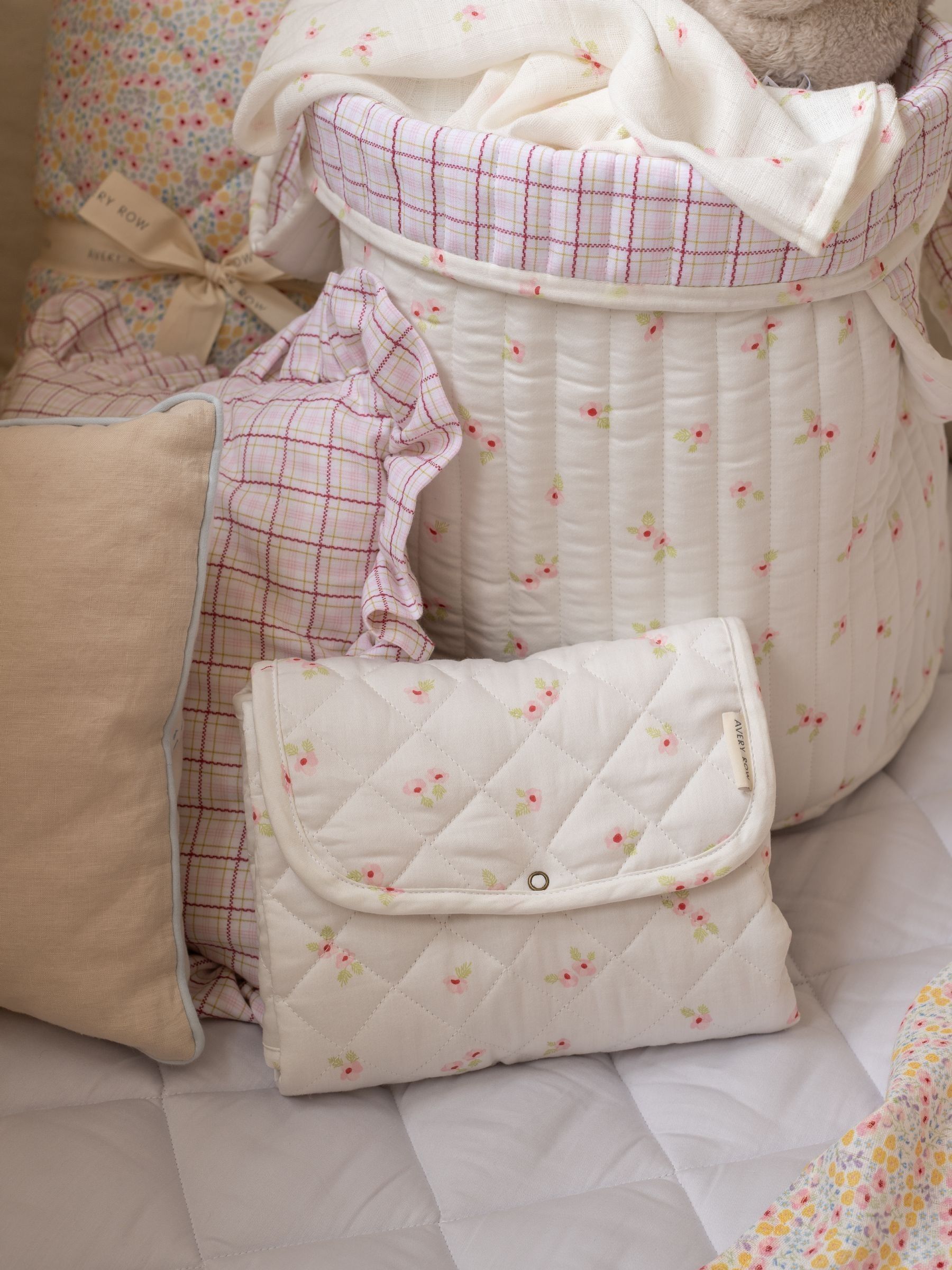 Anemone Large Quilted Storage Basket - Image 3 of 5