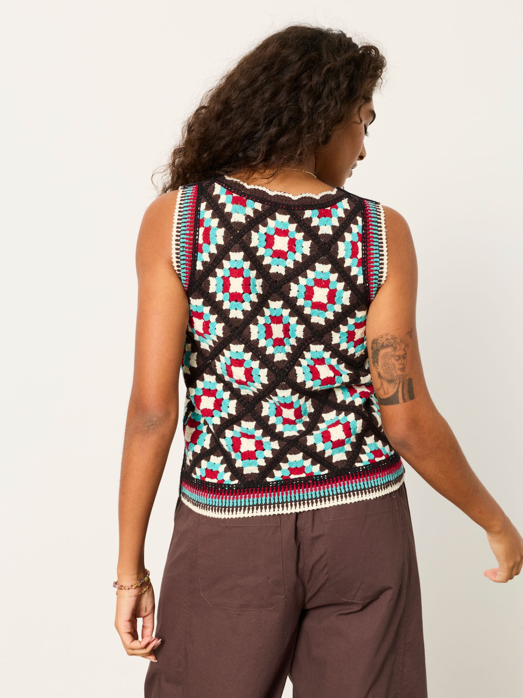 Brown Bea Knitted Crochet Top - Image 3 of 7