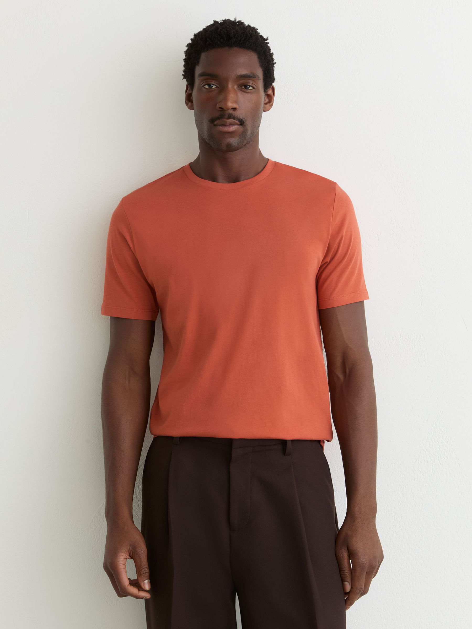 Cotton Crew-Neck Tailored-Fit T-Shirt in Coral - Image 4 of 6