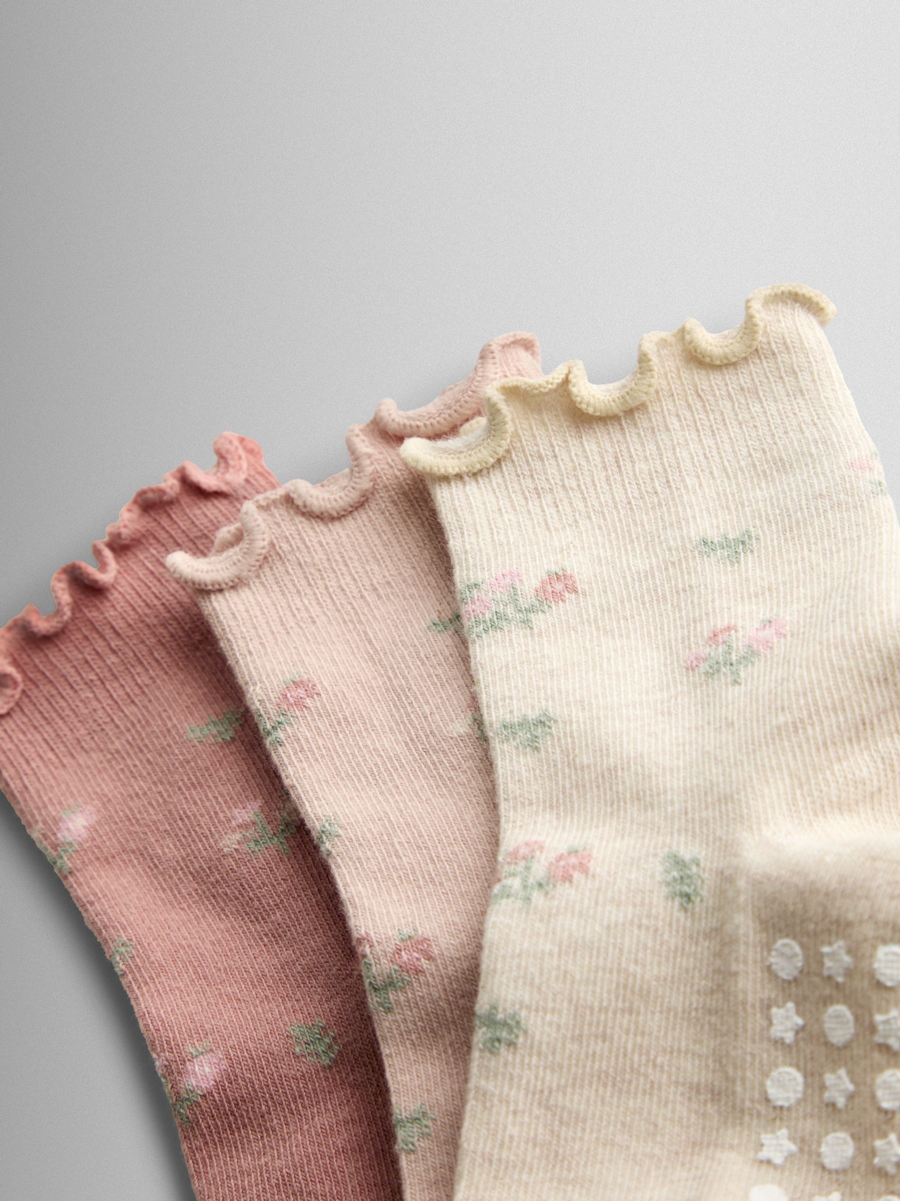Natural 3-Pack Floral Socks - Image 5 of 5