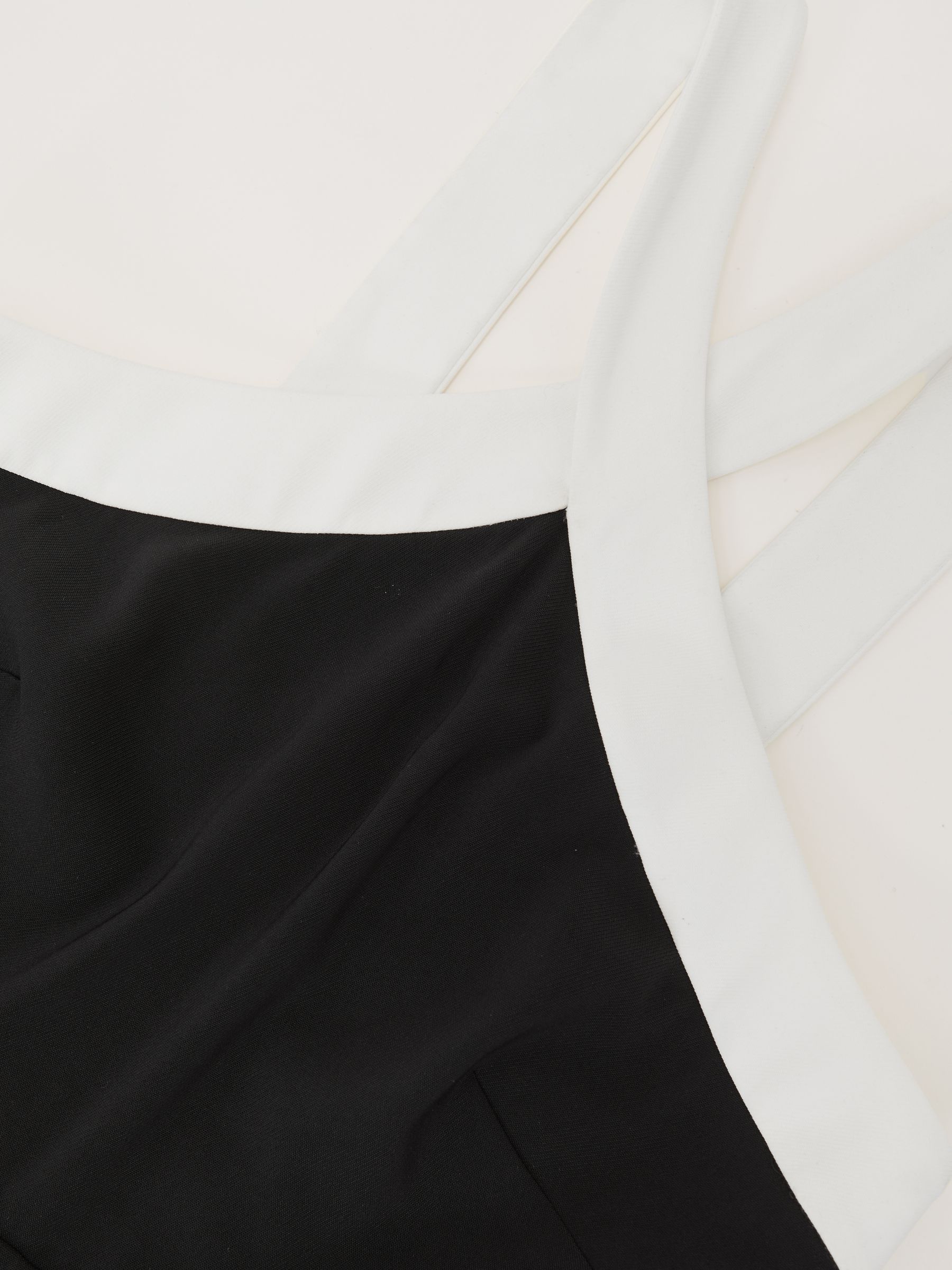 Colour-Block Halter Wide-Leg Jumpsuit in Black/Cream - image 4