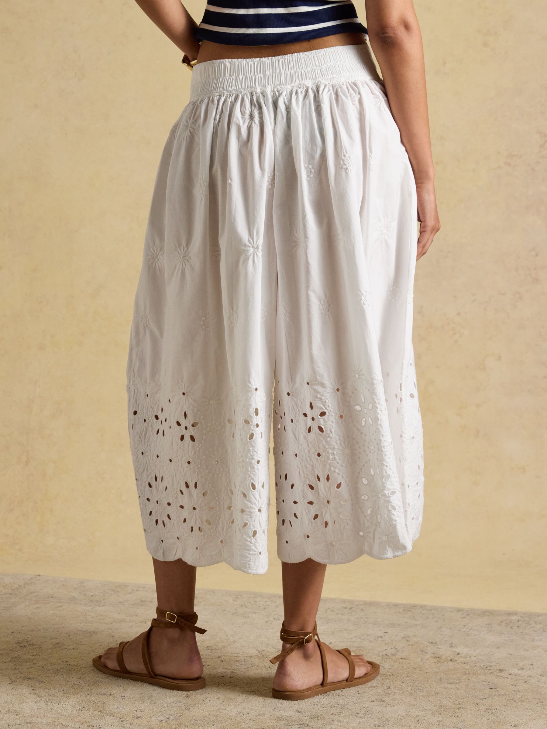 White Broderie Cropped Wide Leg Trouser - Image 2 of 8 White Broderie Cropped Wide Leg Trouser - Image 2 of 8