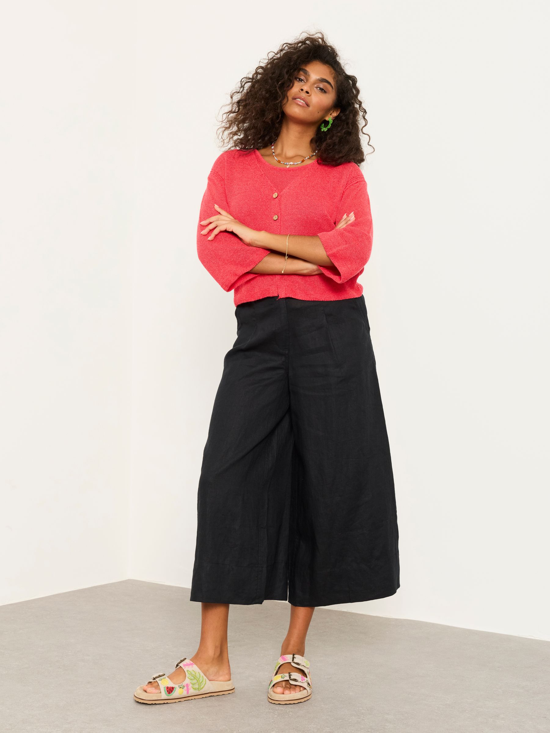 Bree Red Knitted Cardigan - Image 5 of 6