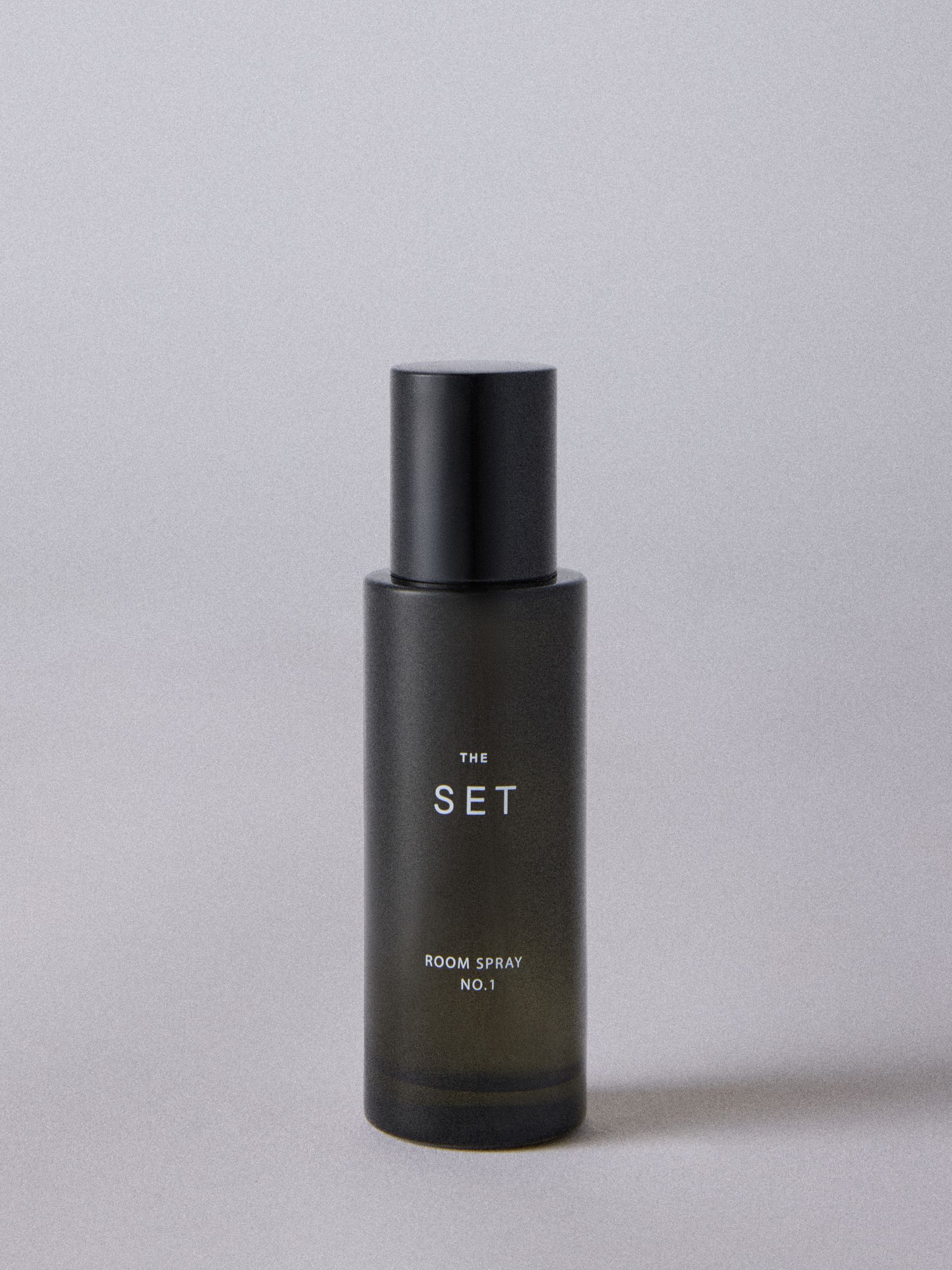 The Set Ginger and Lime Home Fragrance Candle, Diffuser and Room Spray Set - Image 7 of 7