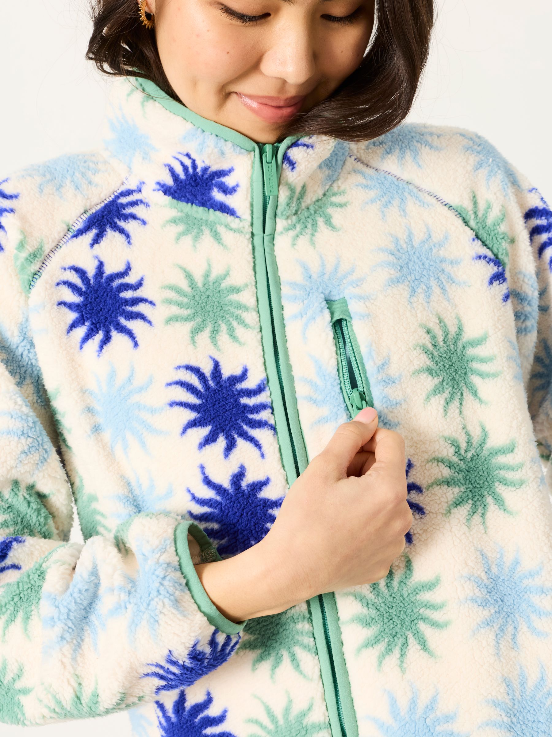 Ivory Sun Tile Zip Through Fleece - Image 3 of 6