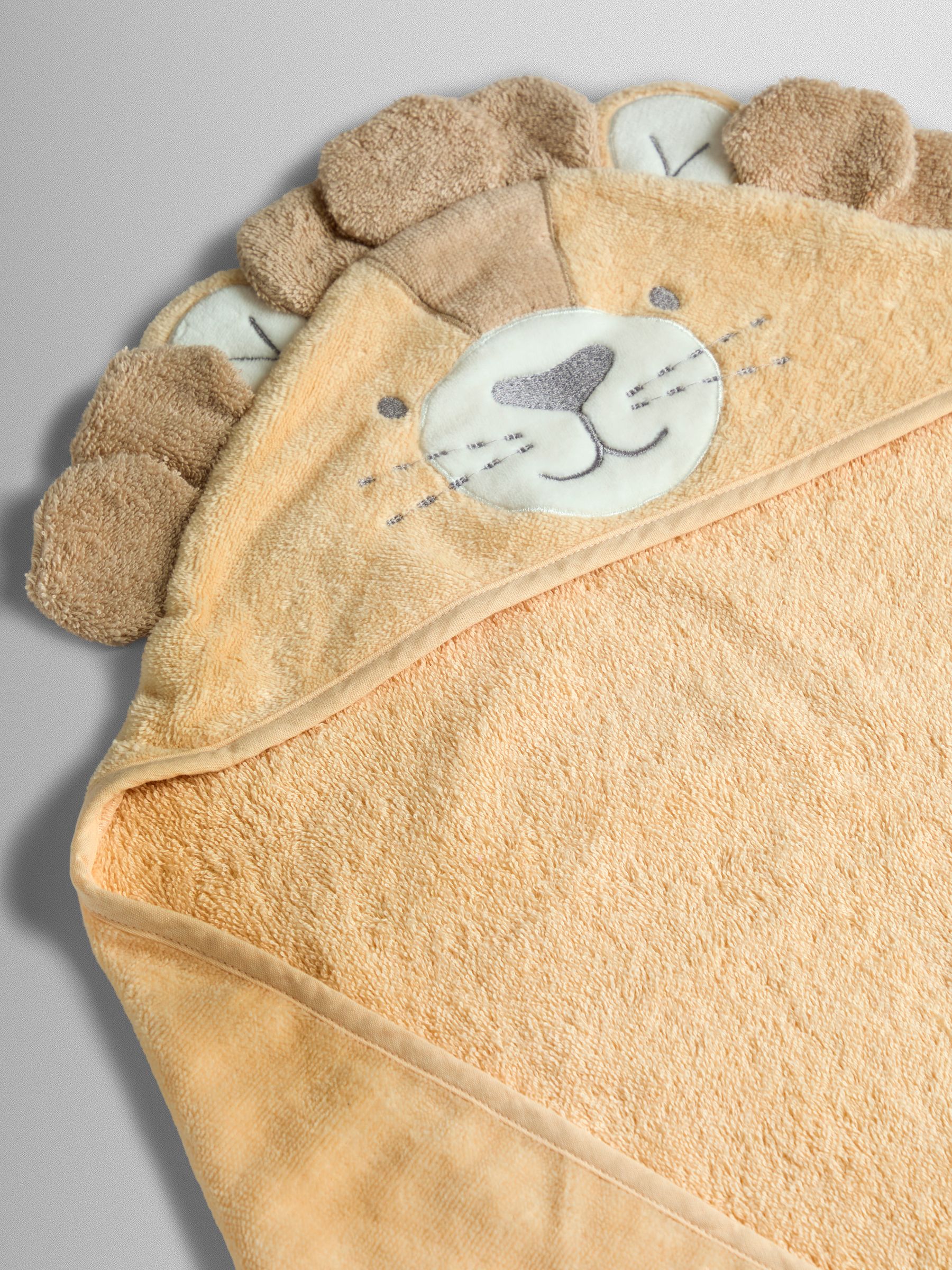 Neutral Lion Personalised Neutral Lion Hooded Towel - Image 2 of 2