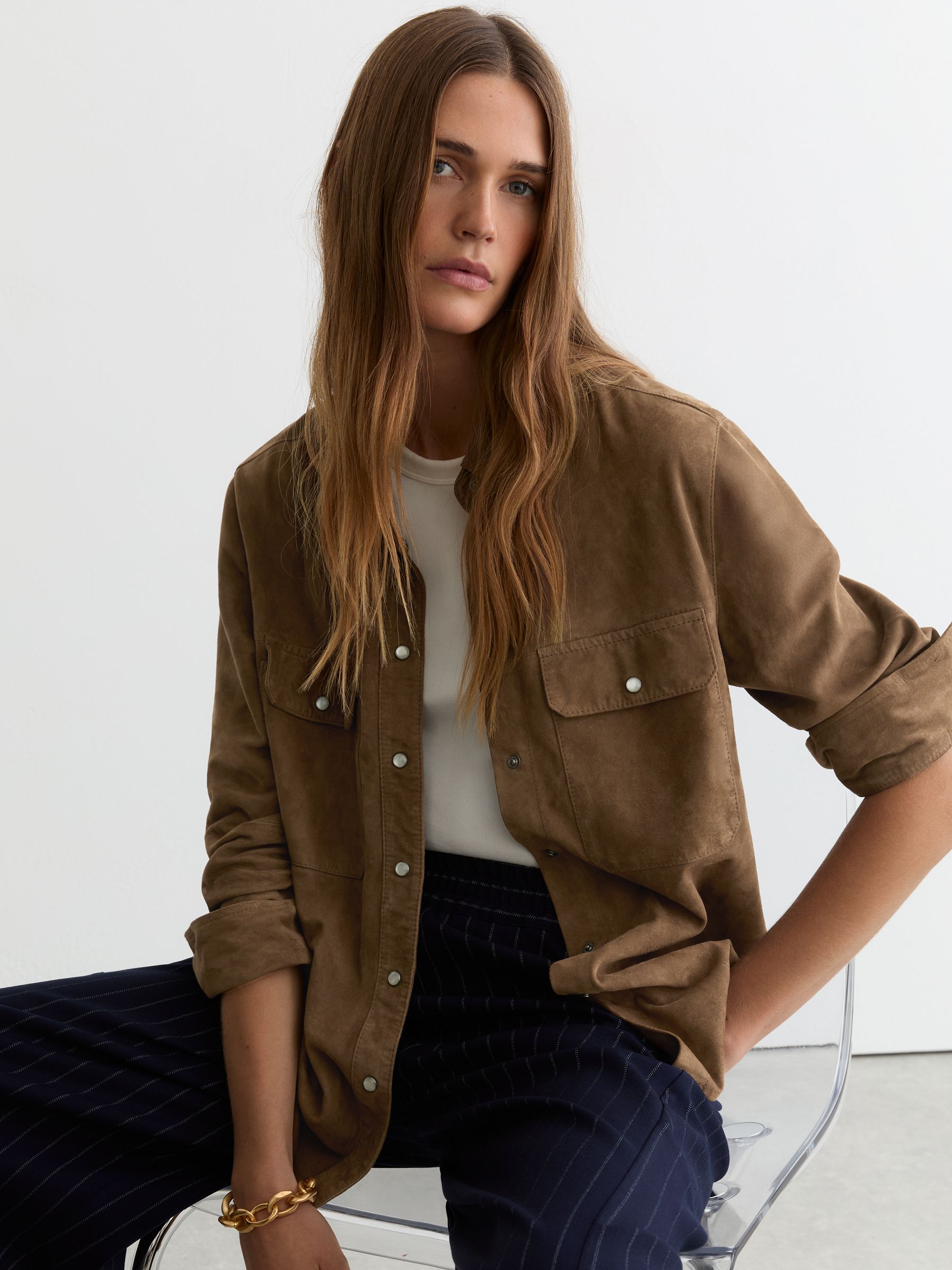 Suede Twin-Pocket Press-Stud Shirt in Taupe Brown - image 4