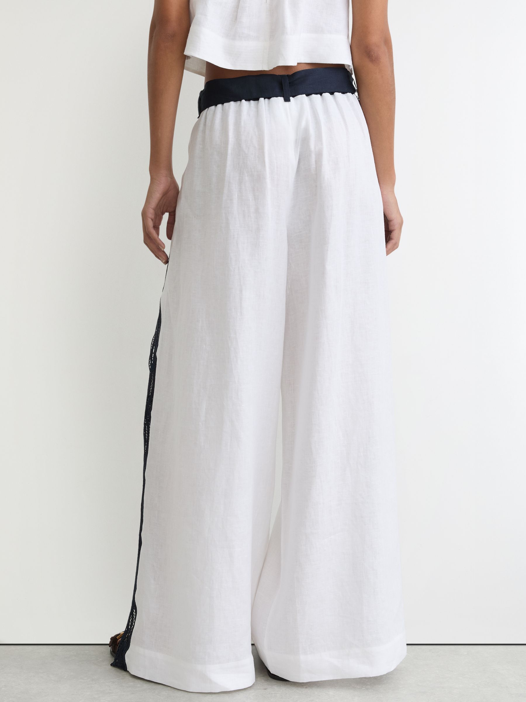 Side Scallop Trousers in Ivory/Navy - Image 5 of 6
