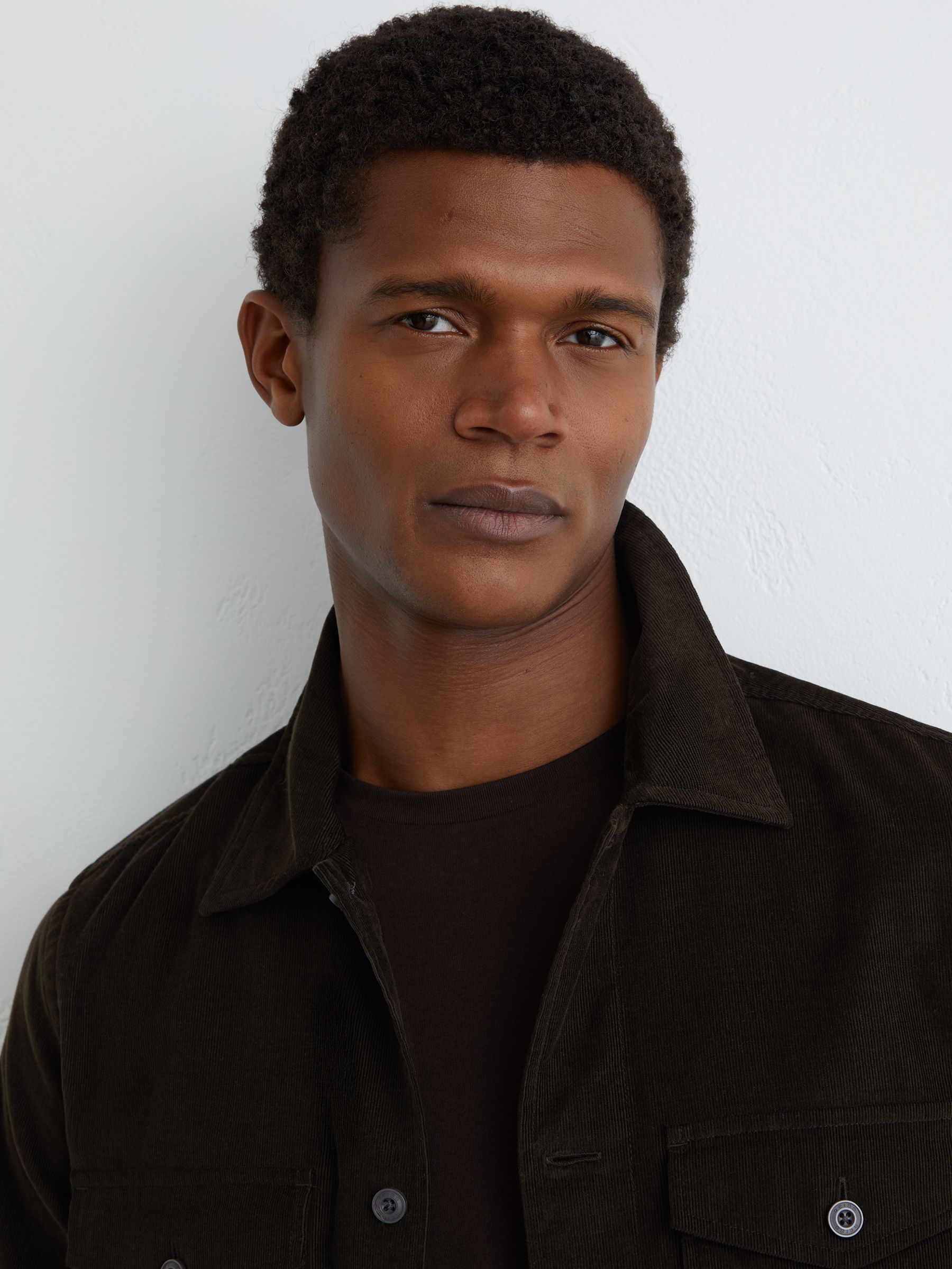 Cotton Corduroy Twin-Pocket Overshirt in Dark Green - Image 4 of 6