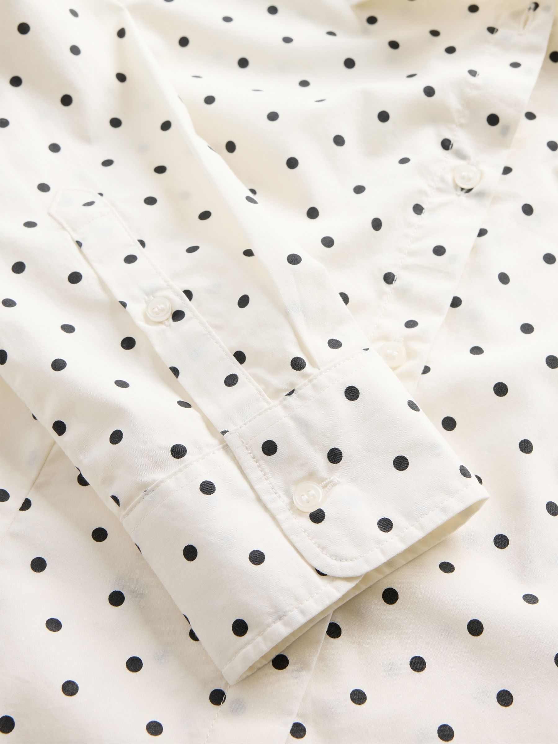 White Spotted Cotton Fitted Crop Shirt - Image 4 of 4 White Spotted Cotton Fitted Crop Shirt - Image 4 of 4