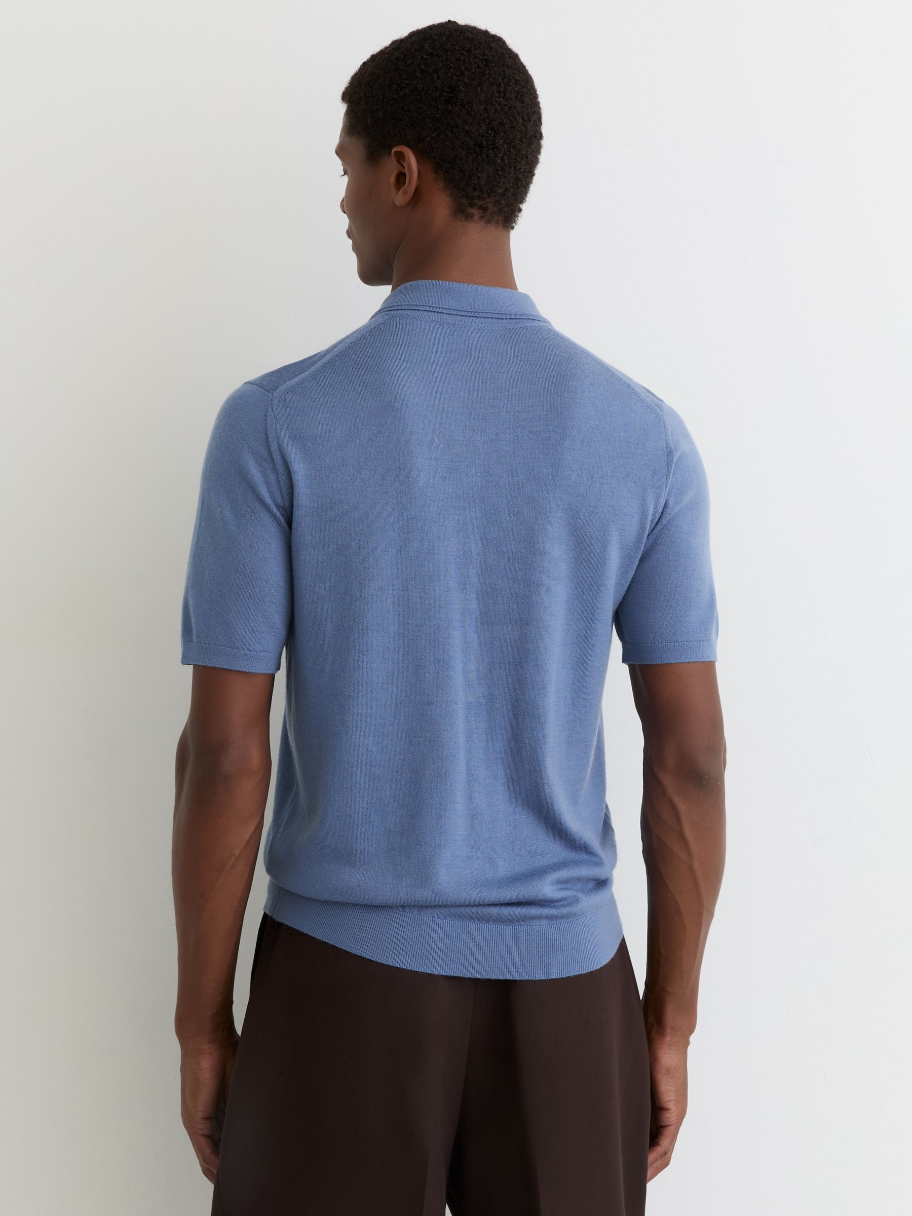Merino Wool Open-Collar Polo Shirt in Nordic Blue - Image 5 de 6
