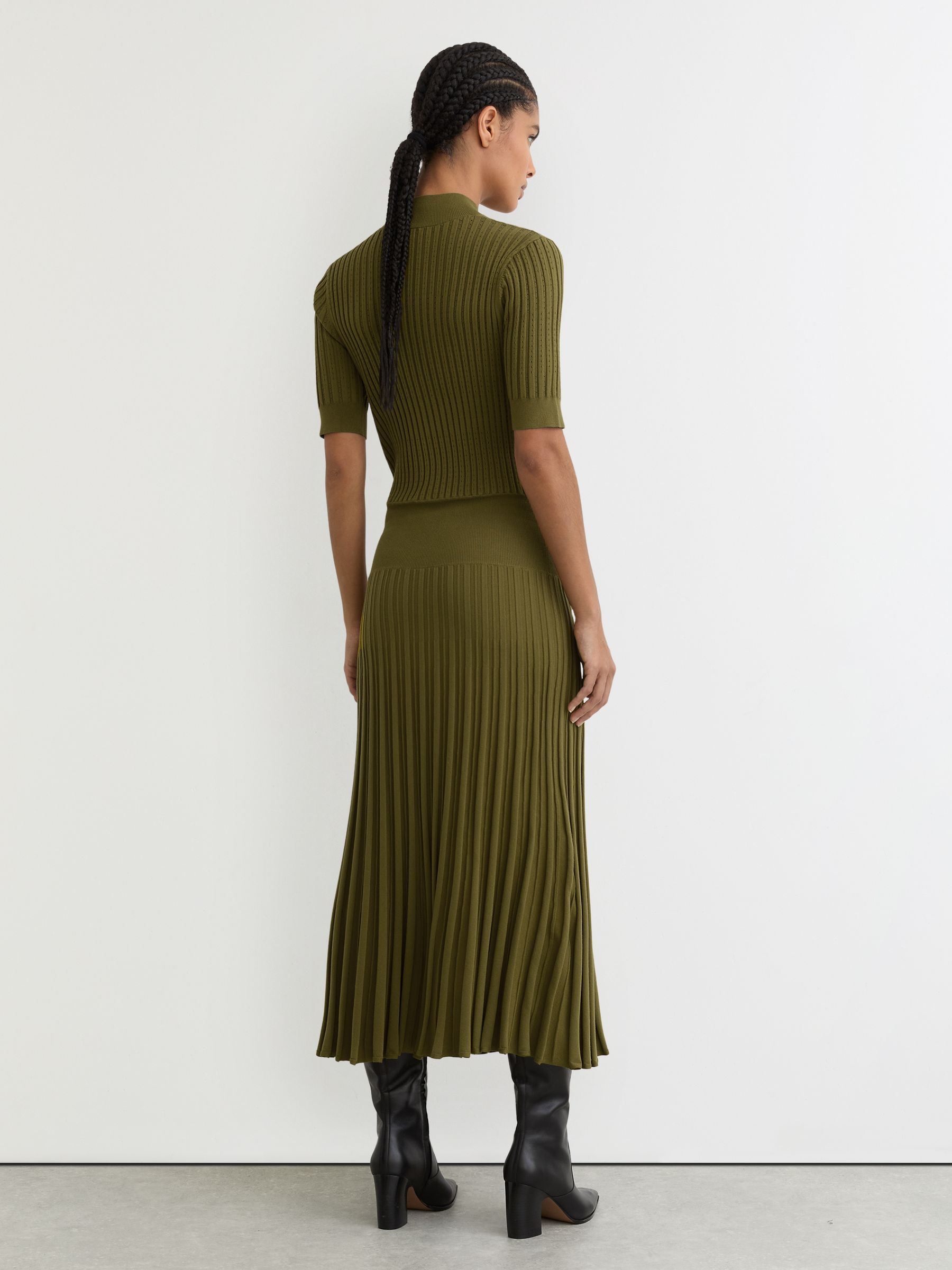 Button-Detail Knitted Midi Dress in Green - Image 6 of 7