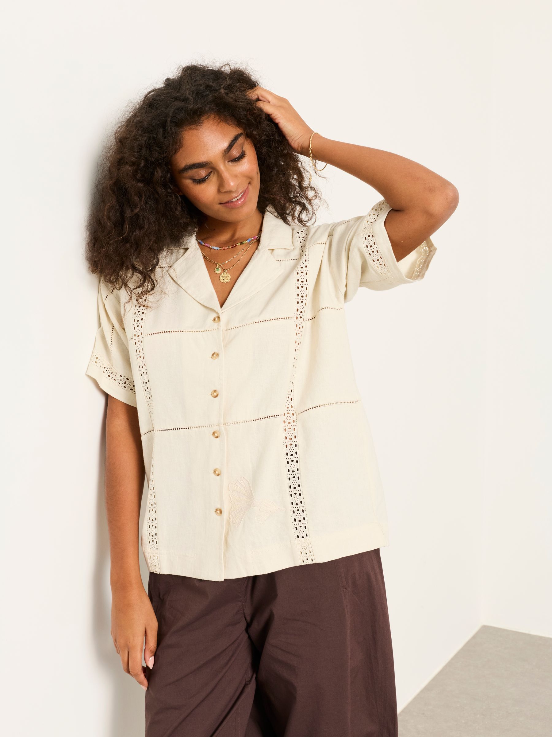 Kara Ivory Regular Shirt - Image 4 of 6