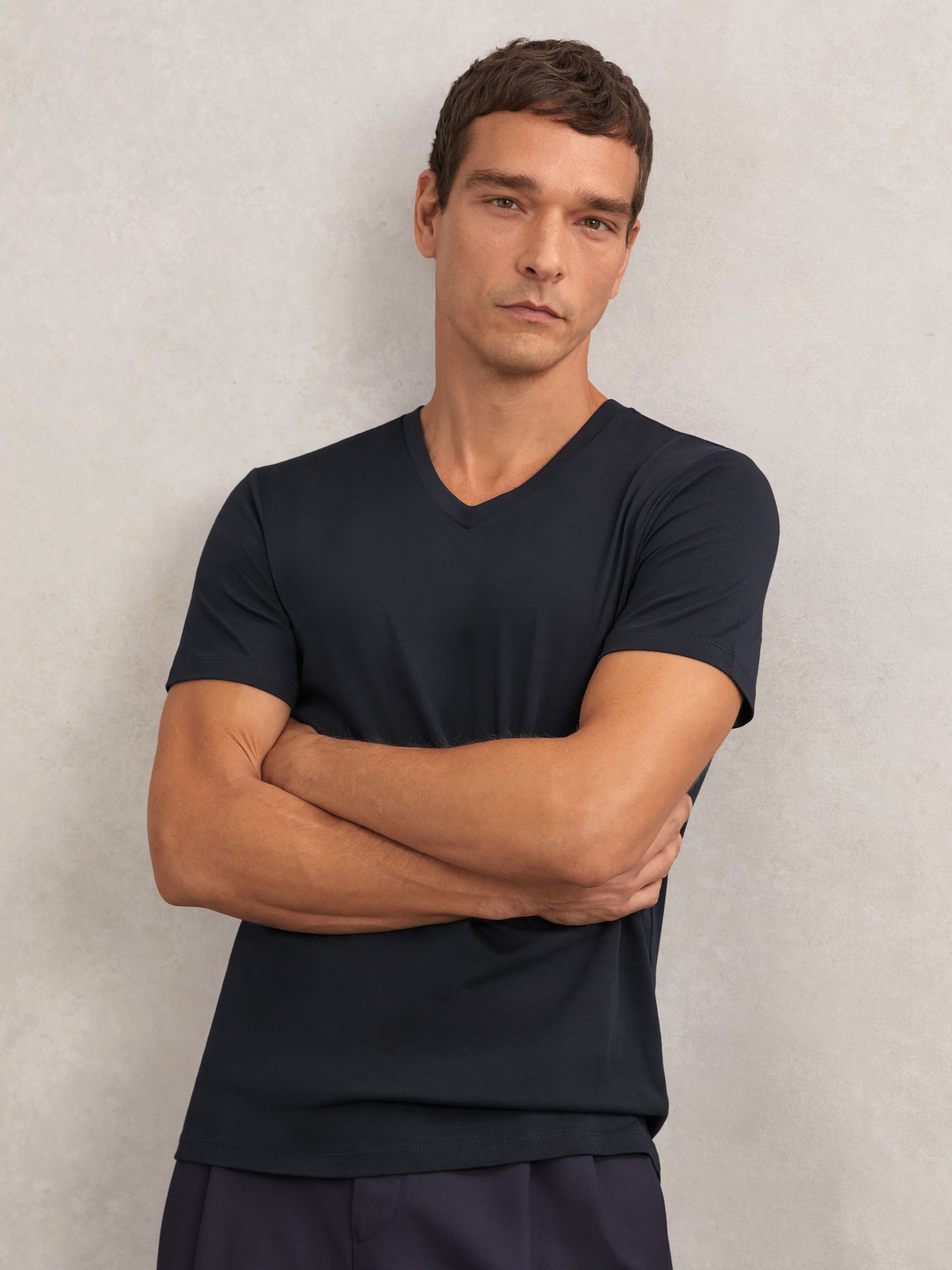 Cotton V-Neck T-Shirt in Navy Blue - Image 4 of 6