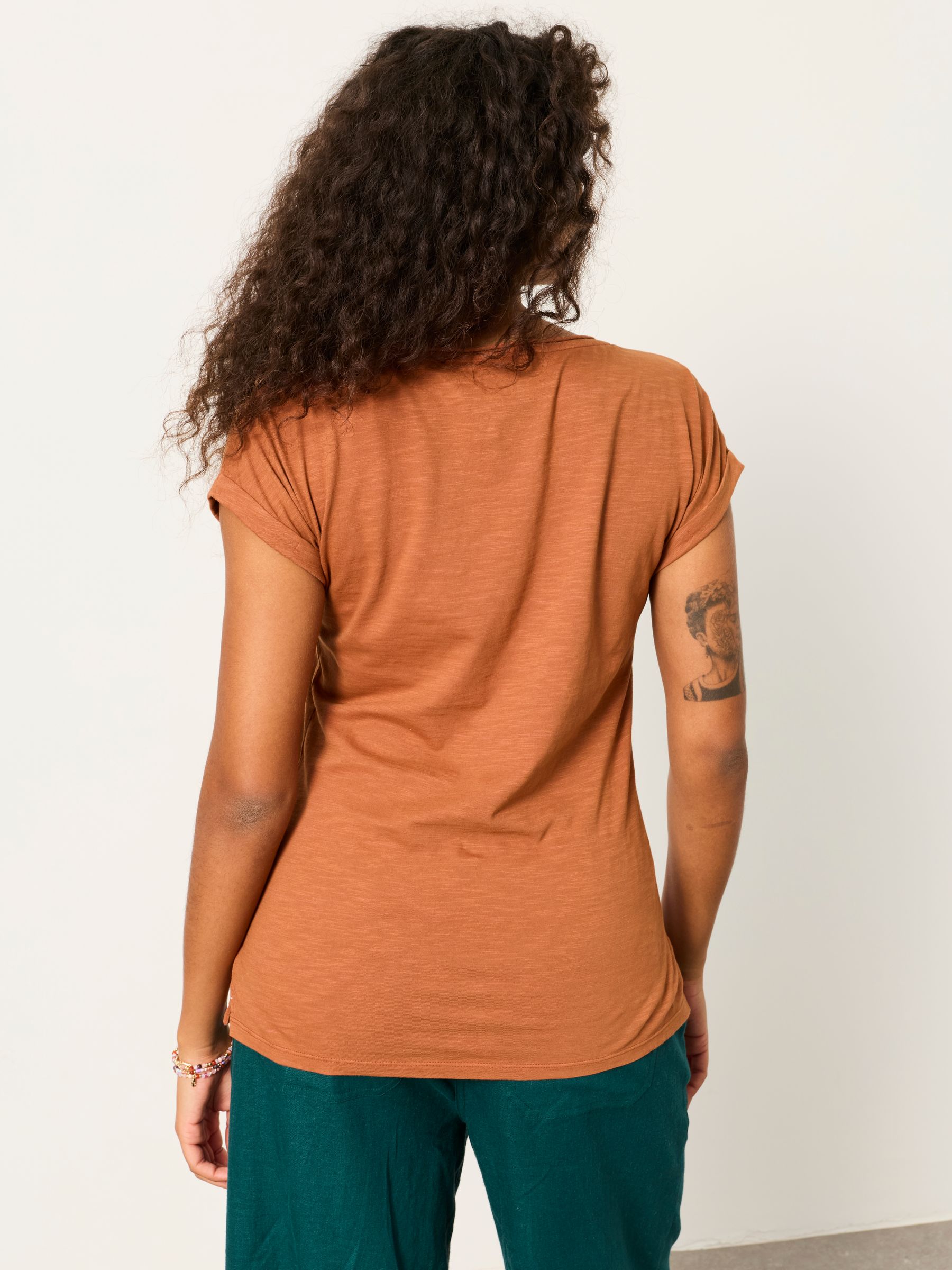 Ivy Chestnut Brown T Shirt - Image 2 of 6