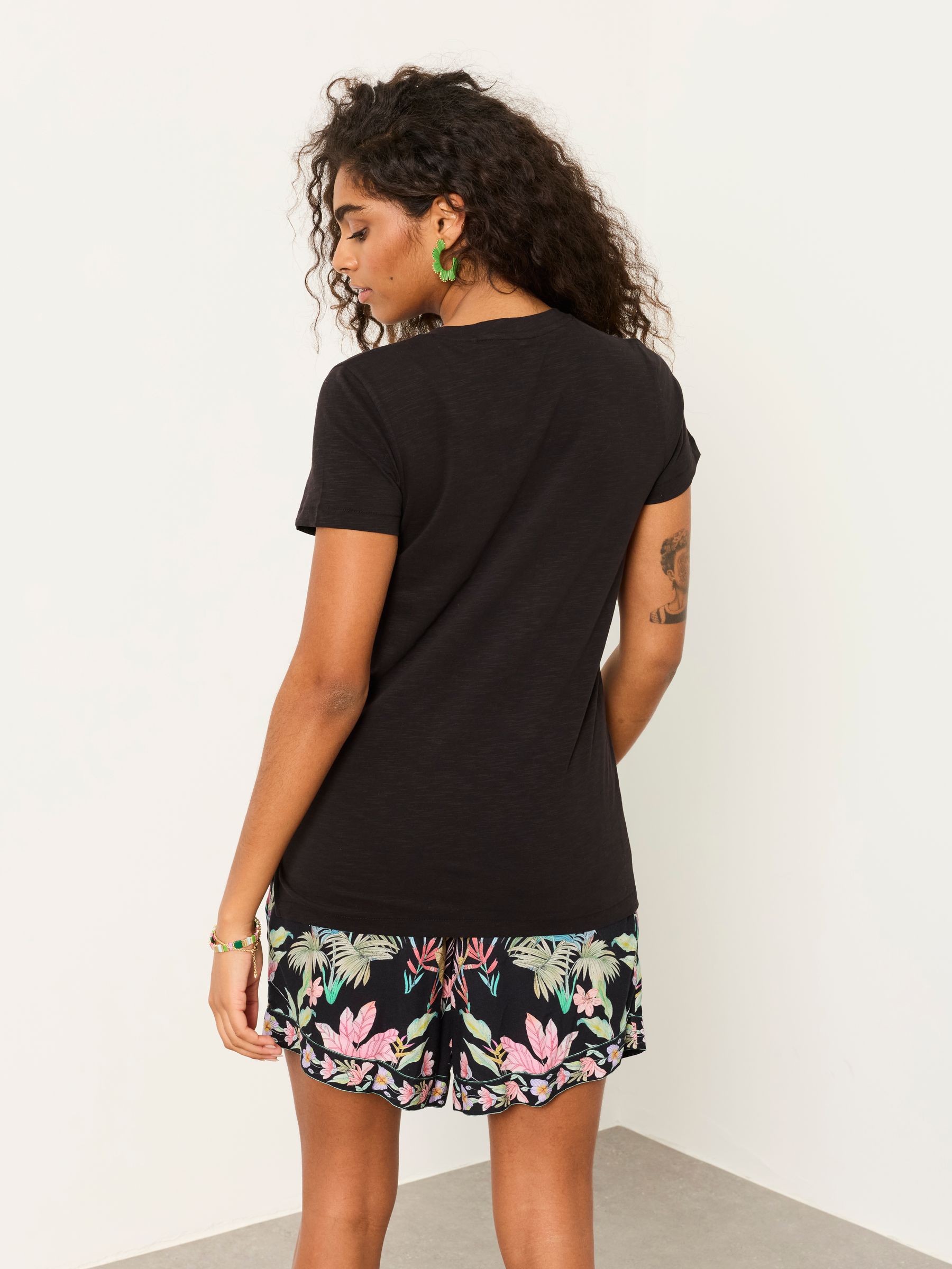 Demi Black V Neck T Shirt - Image 2 of 5 Demi Black V Neck T Shirt - Image 2 of 5