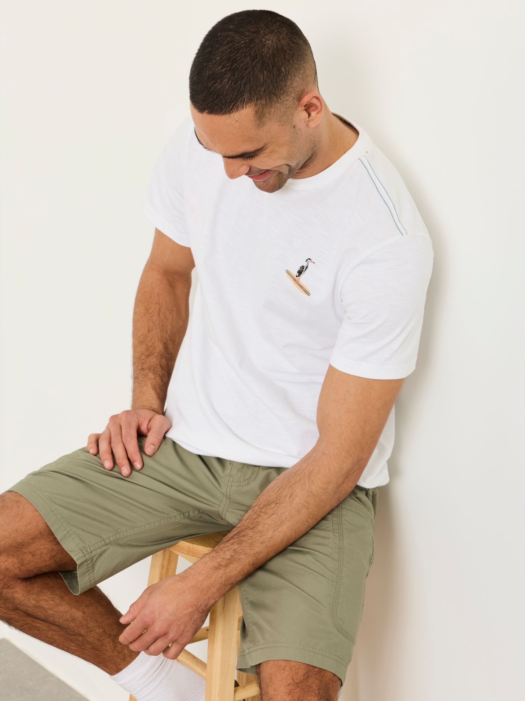 White Embroidered Bird Graphic Tshirt - Image 4 of 7