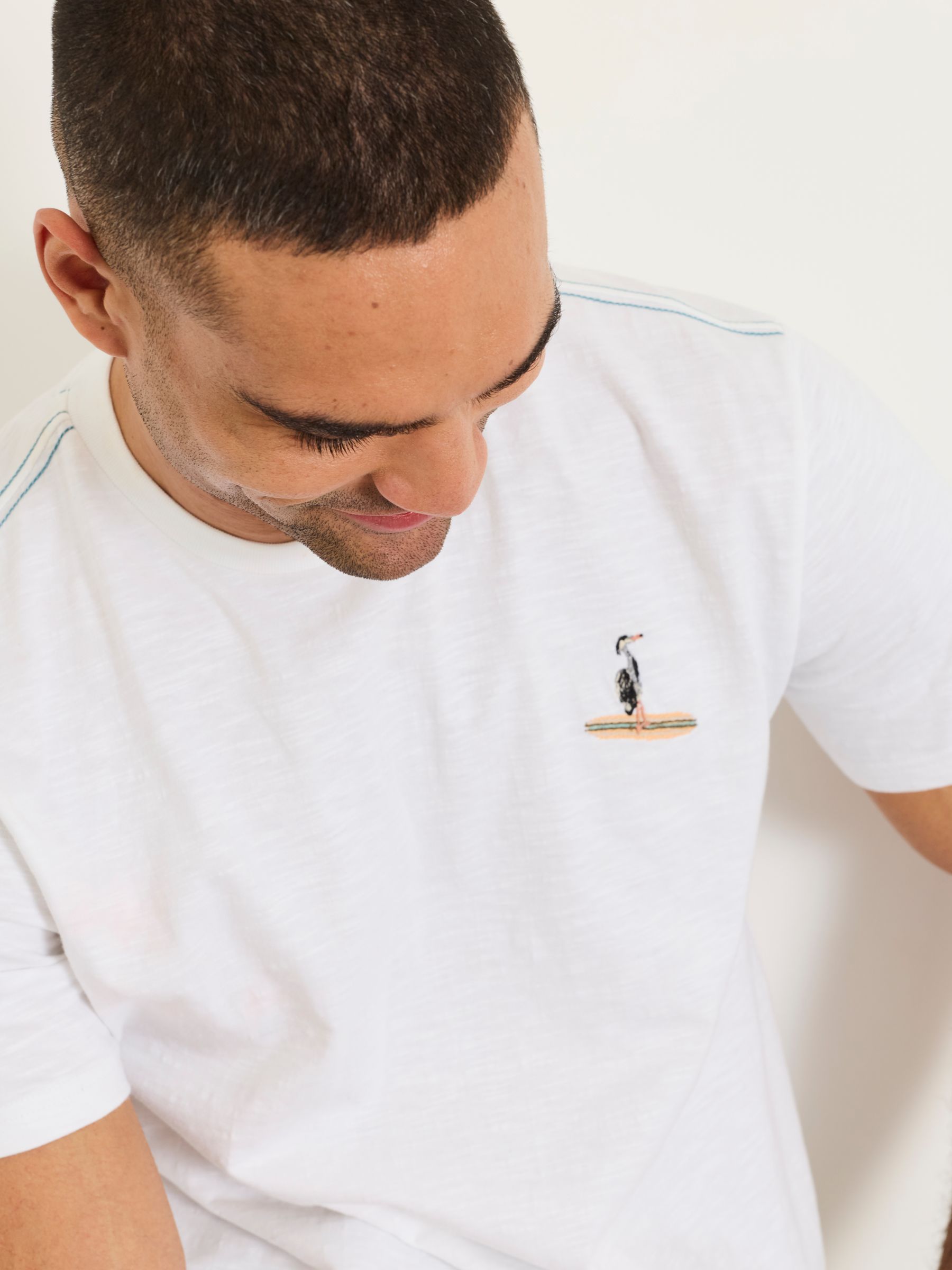 White Embroidered Bird Graphic Tshirt - Image 5 of 7
