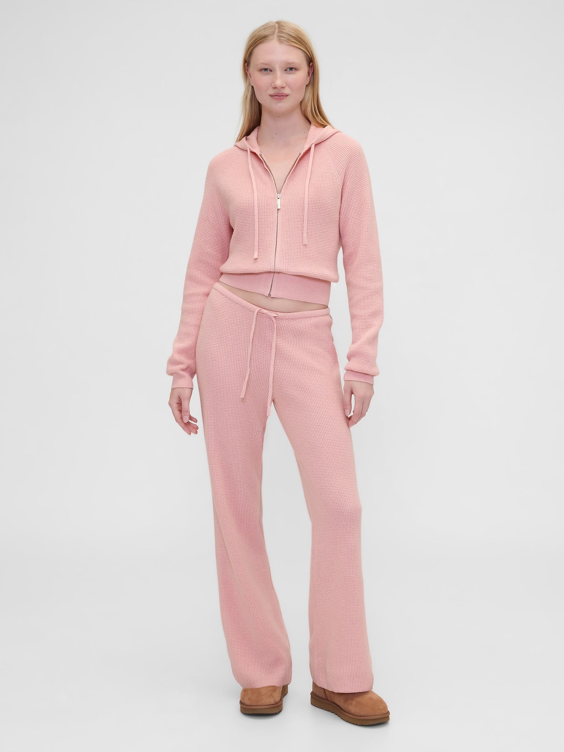 Gap X Summer Fridays Pink CashSoft Waffle Crop Hoodie - Image 3 of 6